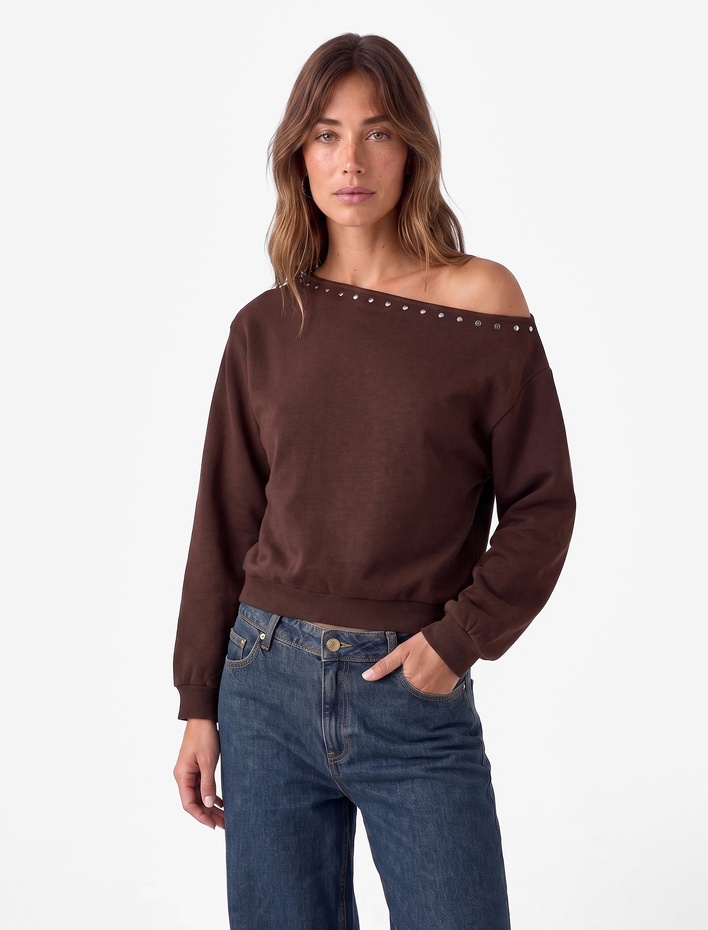  Uzun Kollu Zımba Detaylı Asimetrik Kayık Yaka Omzu Açık Sweatshirt
