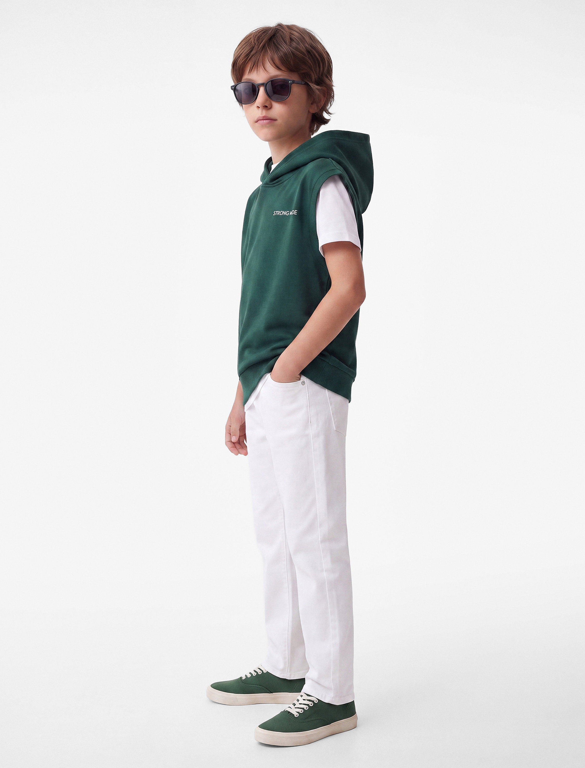  Erkek Çocuk Üç İplik Baskılı Oversize Kapşonlu Kolsuz Sweatshirt