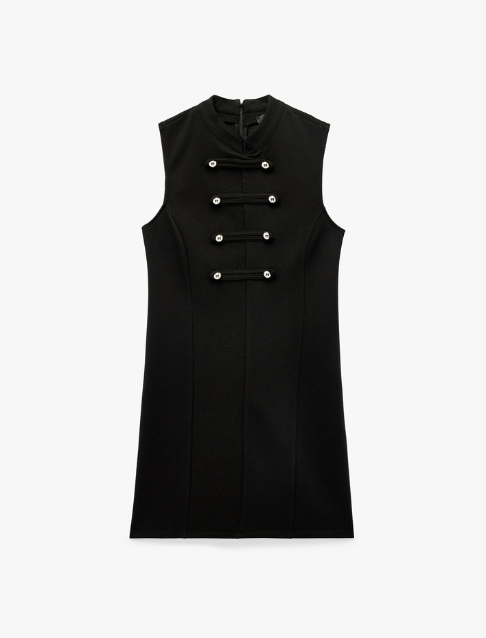  Slim Fit Viskon Kolsuz Dik Yaka Metal Düğme Detaylı Mini Elbise