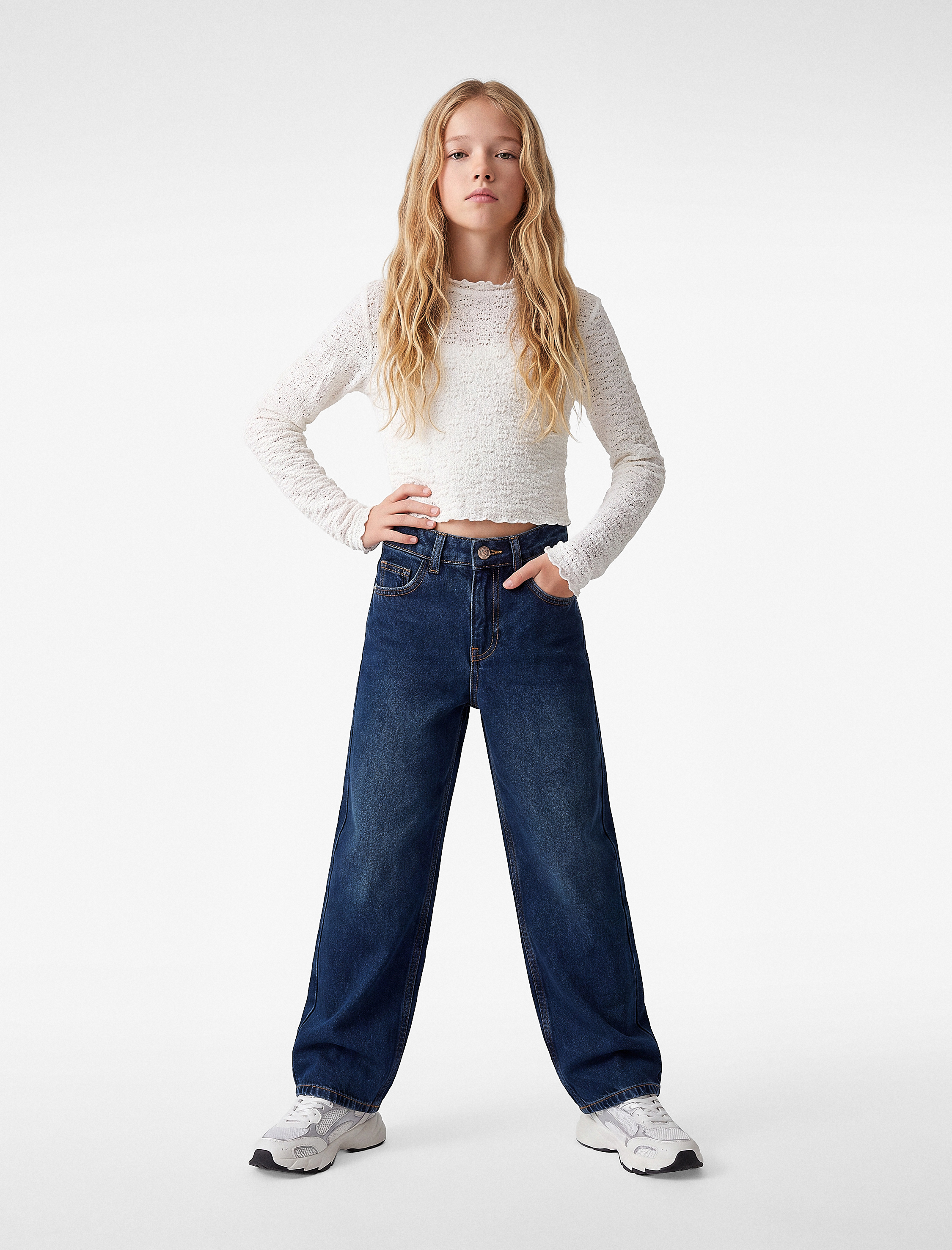  Kız Çocuk Pamuklu Cepli Geniş Paça Denim Pantolon