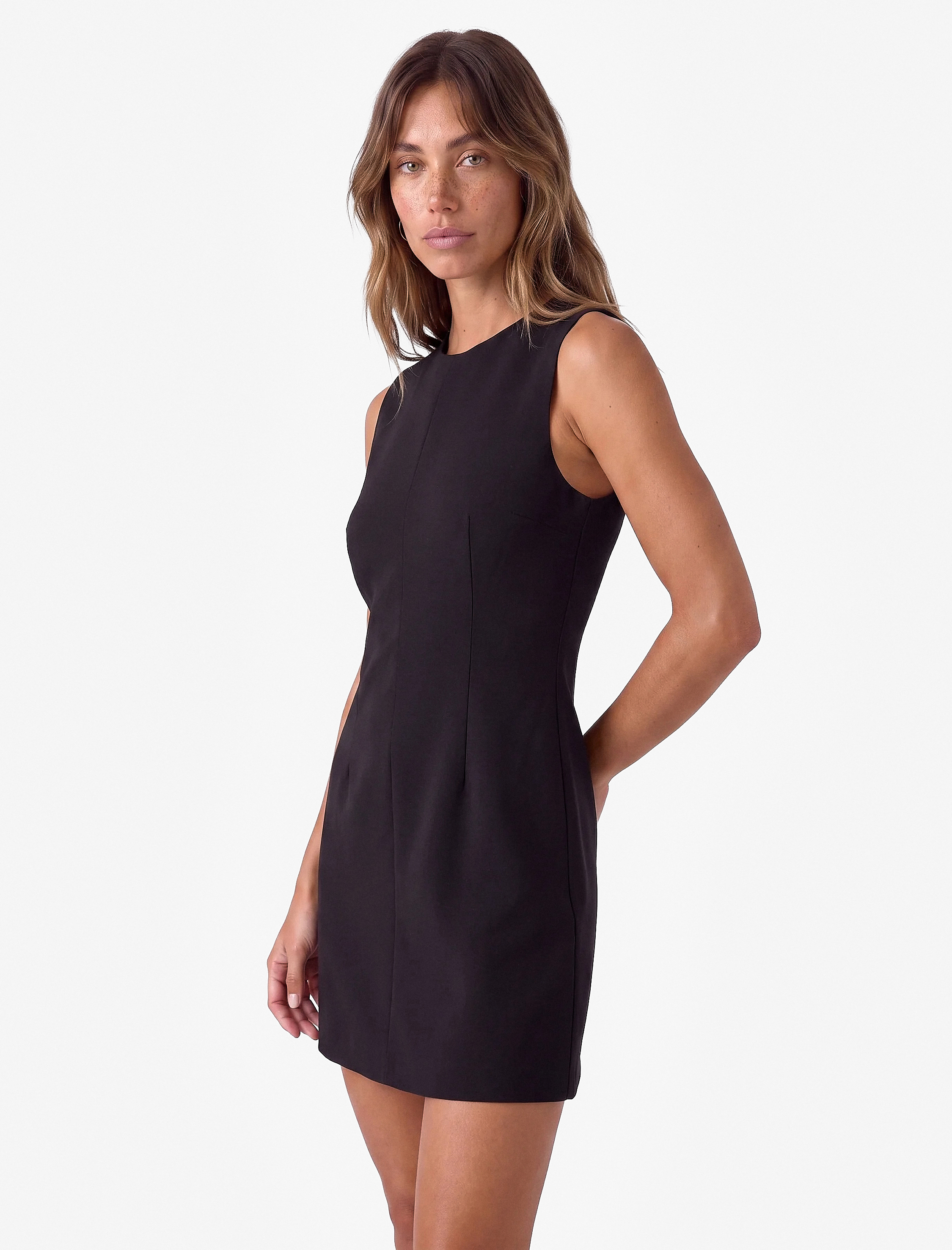 DRESSES