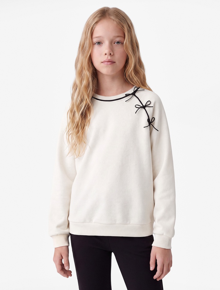 Kız Çocuk Fiyonk Detaylı Uzun Kollu Bisiklet Yaka Şardonlu Sweatshirt