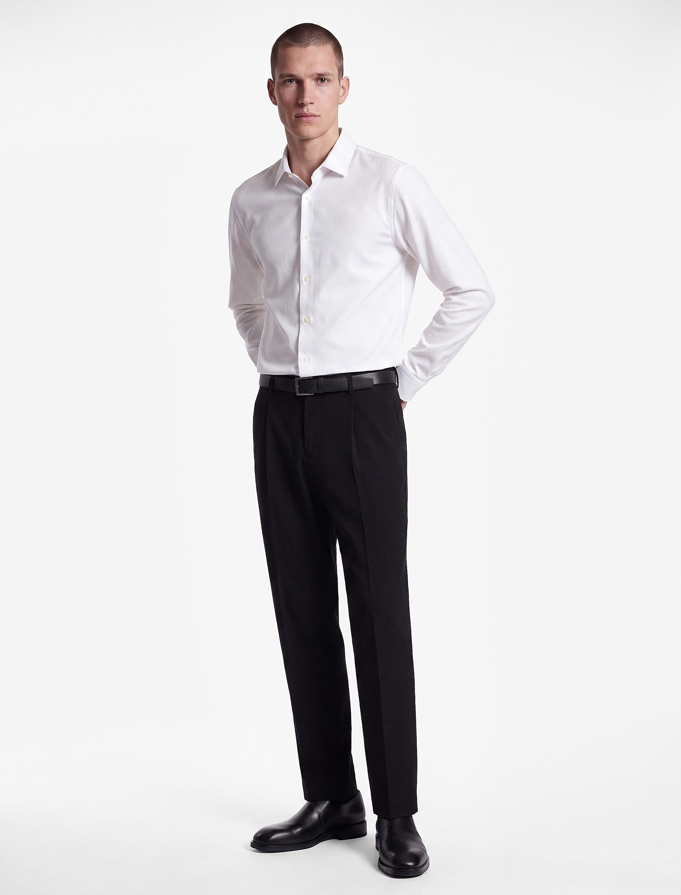 Koton Slim Fit Yarım İtalyan Yaka Uzun Kollu Gömlek