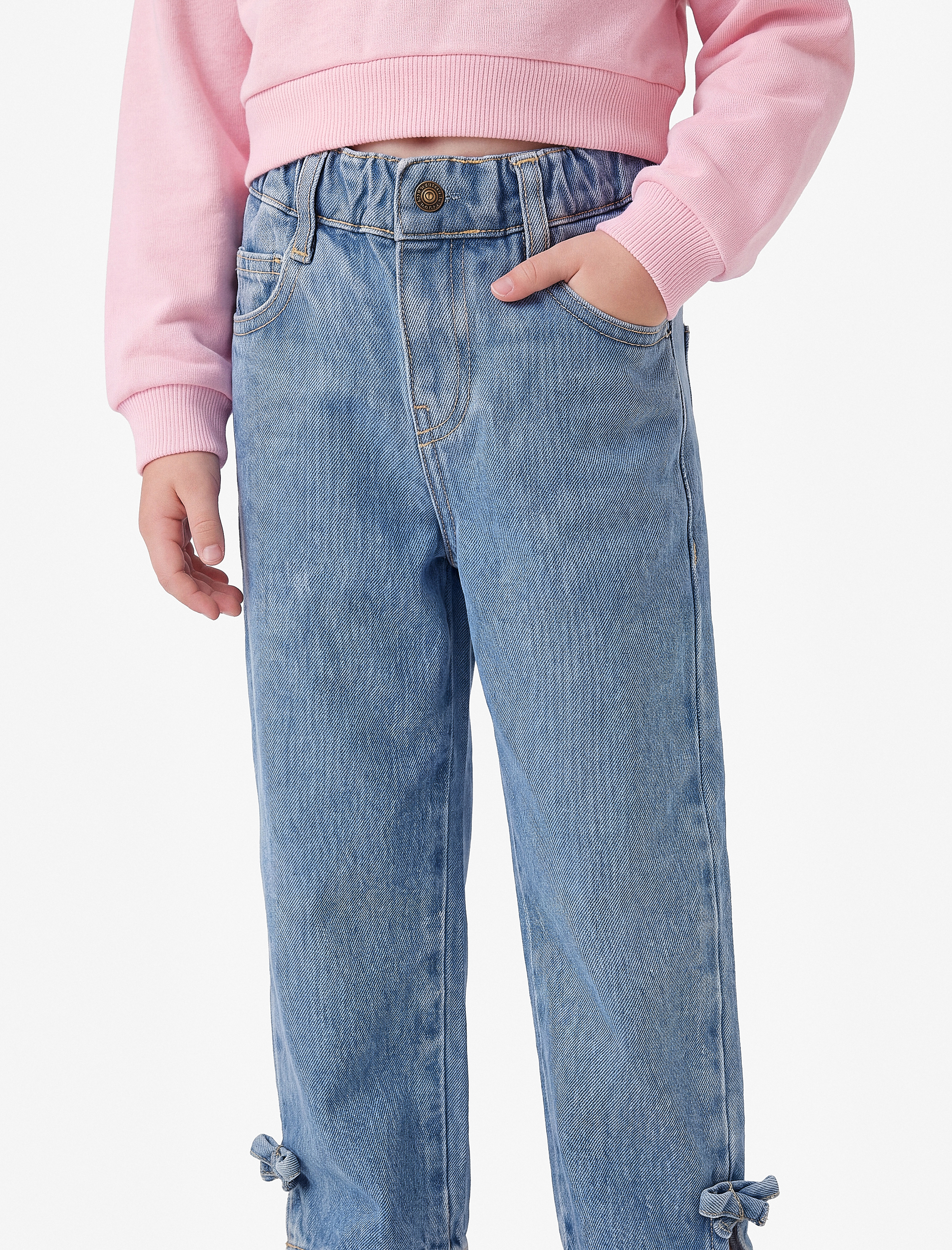  Kız Bebek Fiyonk Detaylı Loose Fit Pamuklu Denim Pantolon