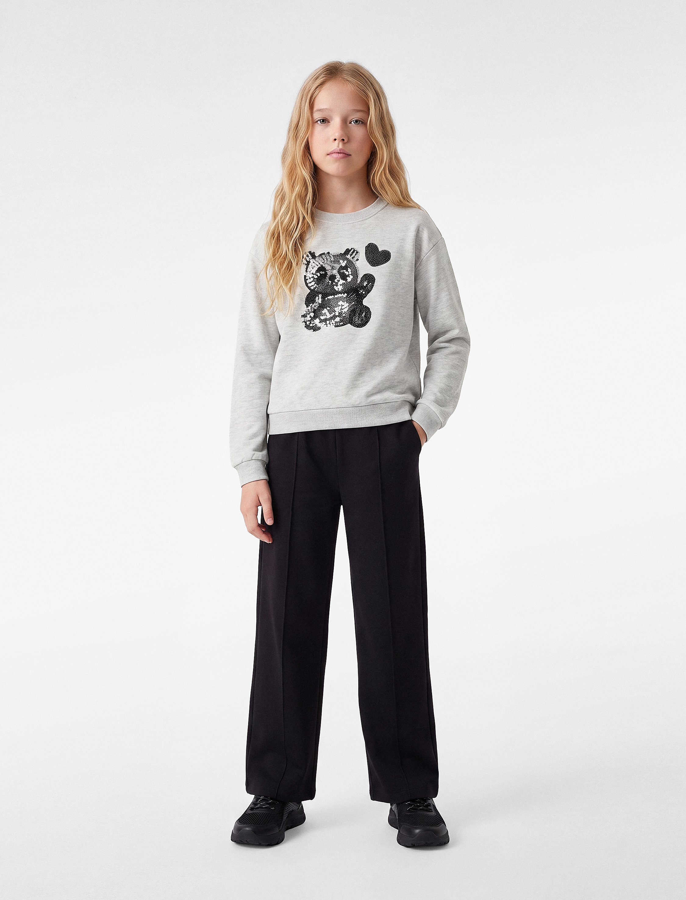  Kız Çocuk Uzun Kollu Bisiklet Yaka Panda Baskılı Pullu Payetli Sweatshirt