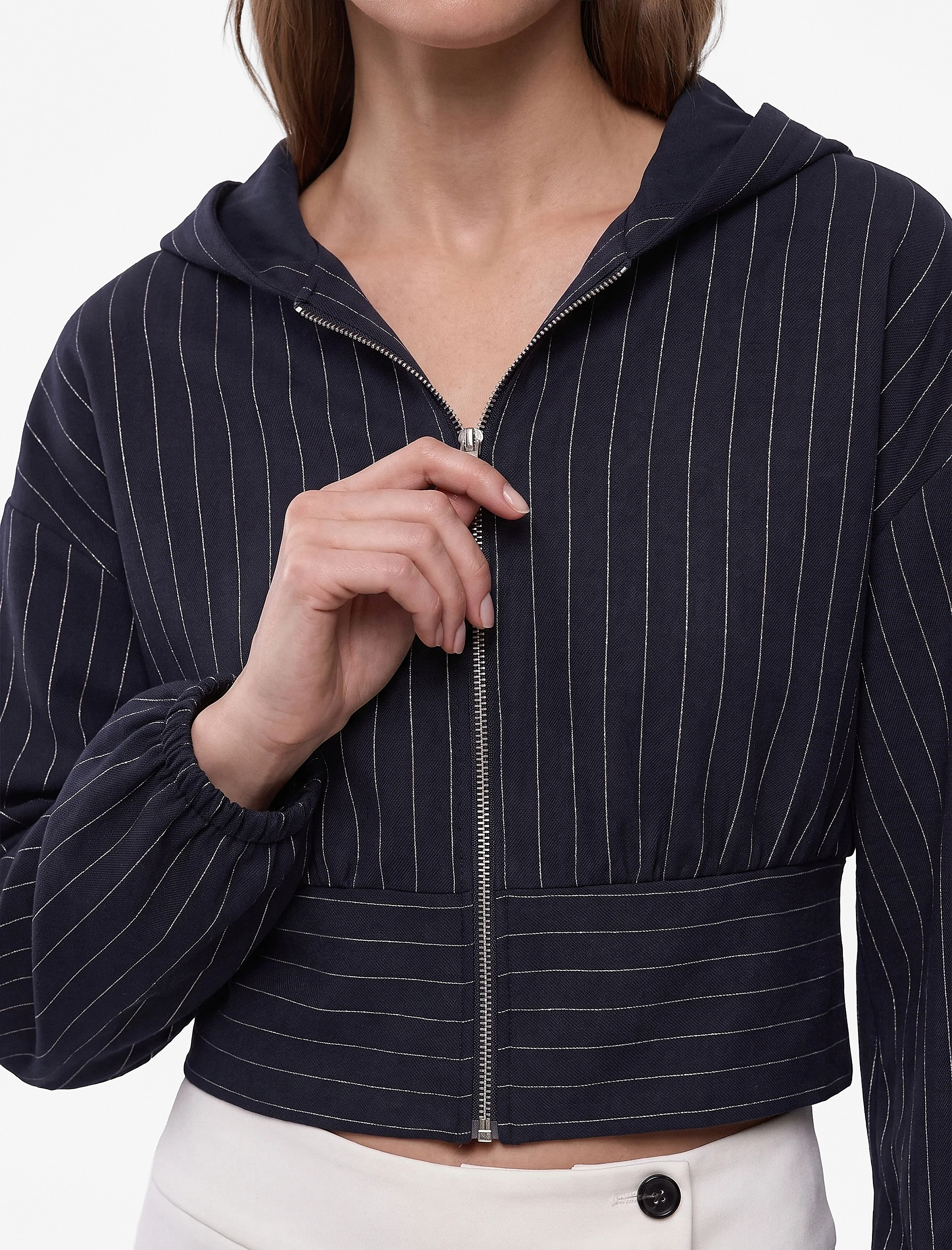 Koton Slim Fit Uzun Kollu Fermuarlı Çizgili Kapüşonlu Sweatshirt görsel 4