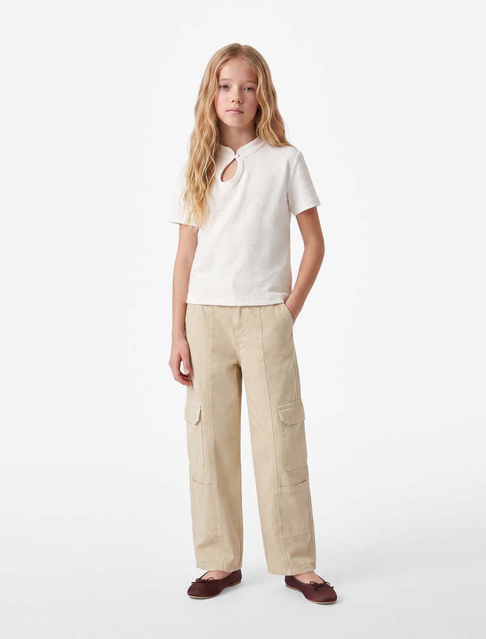 Kız Çocuk Düğmeli Slim Fit Pencere Detaylı Dik Yaka Kısa Kollu Bluz