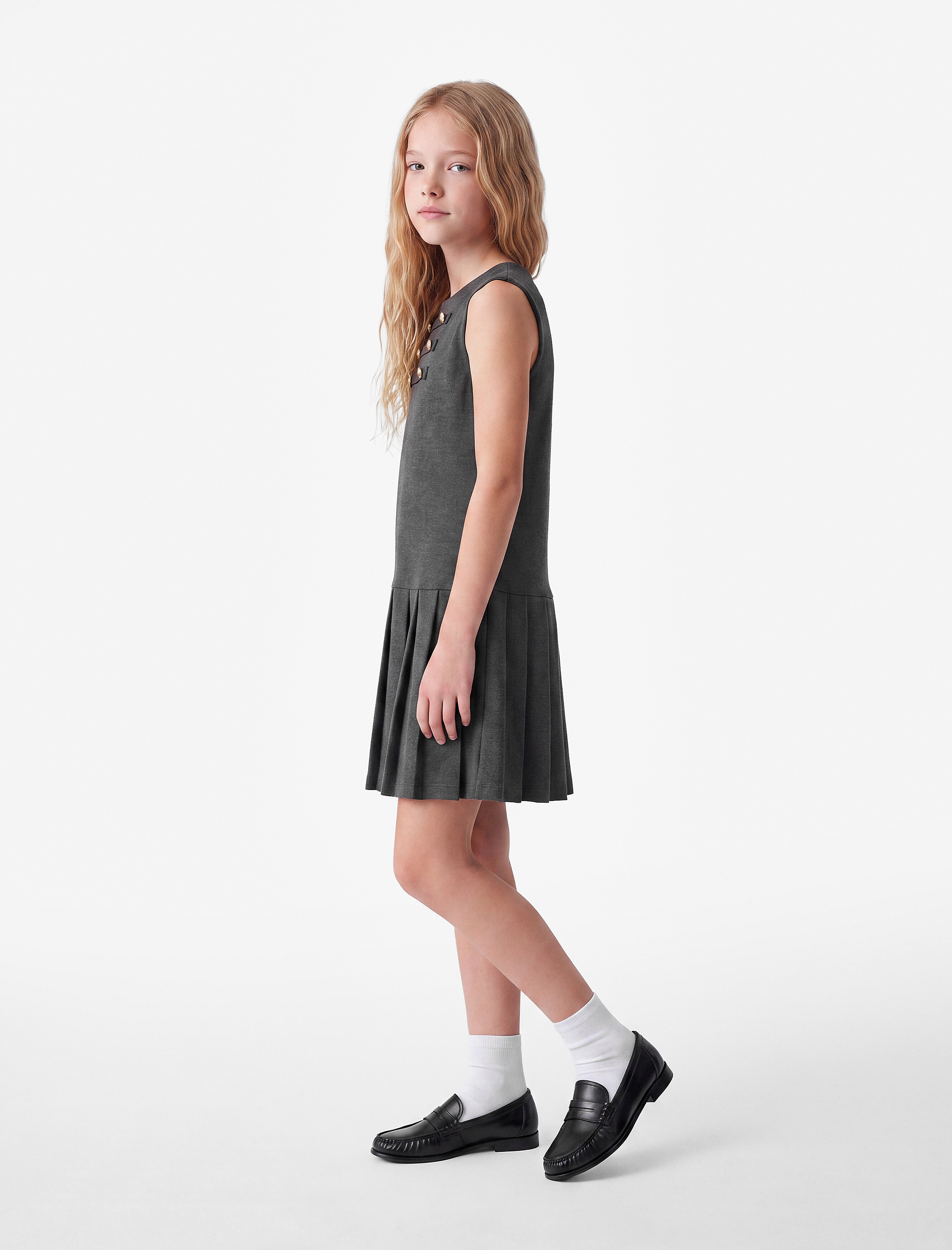 DRESSES