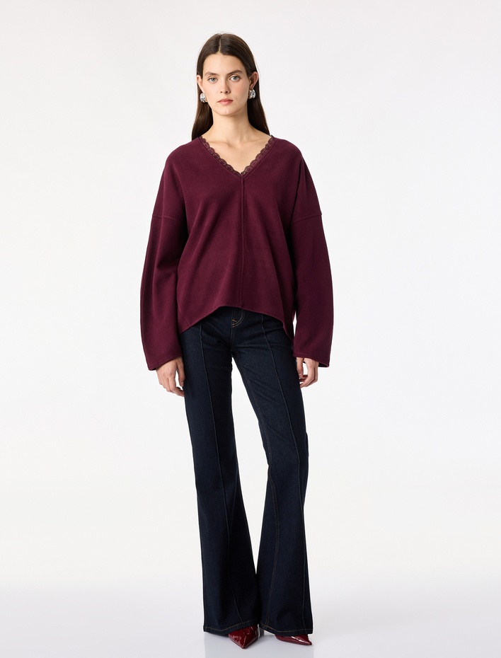  Uzun Kollu Dantel Detaylı V Yaka Sweatshirt