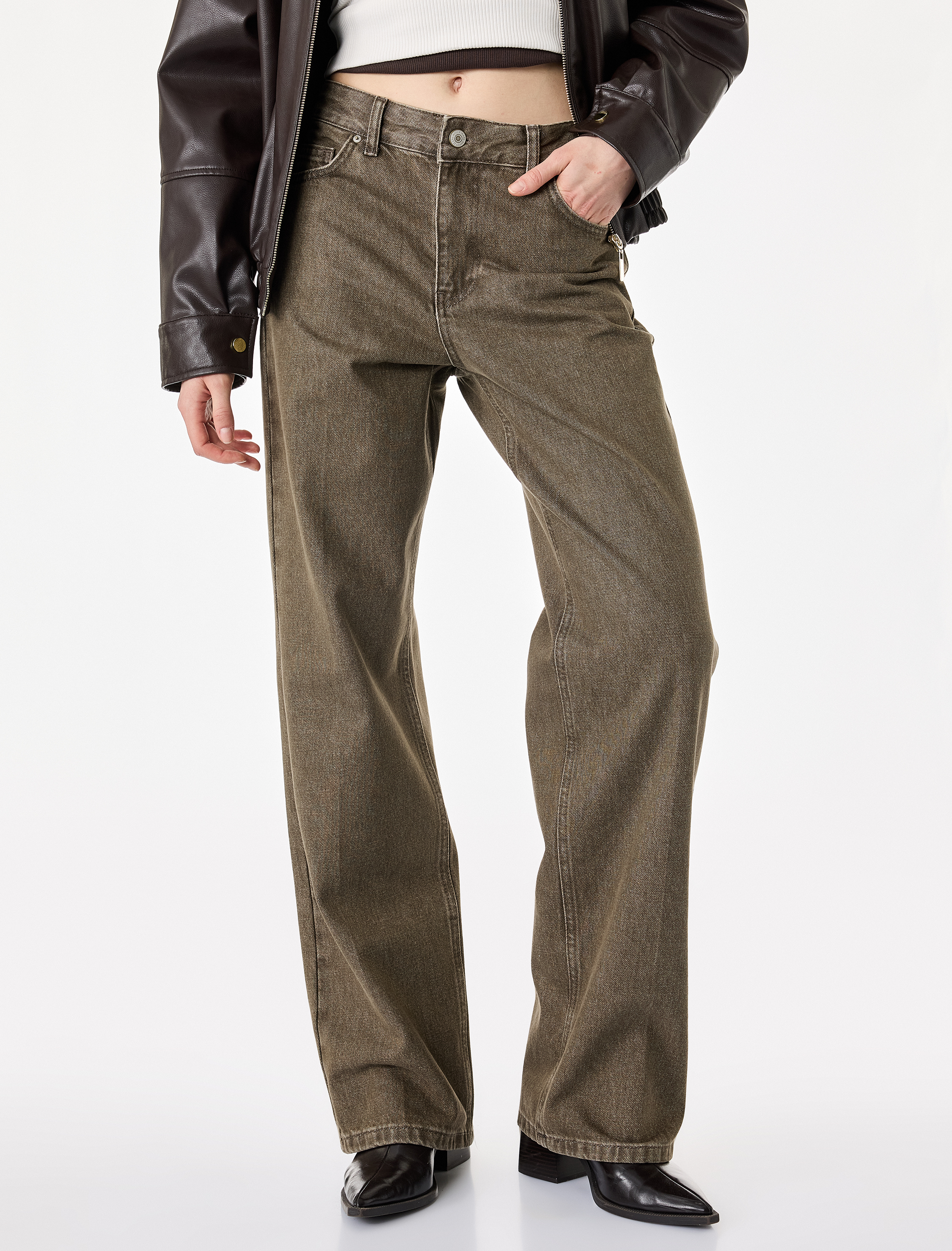 Koton Normal Bel Uzun Düz Paça Cepli Düğmeli Denim Pantolon - Longer Straight Fit Jeans görsel 2