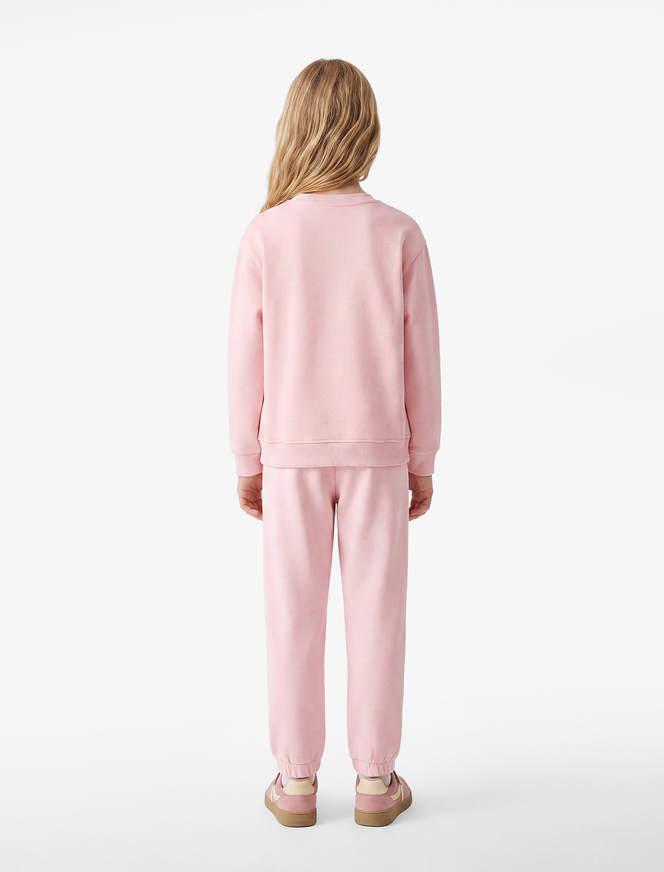 SWEATSHIRTS