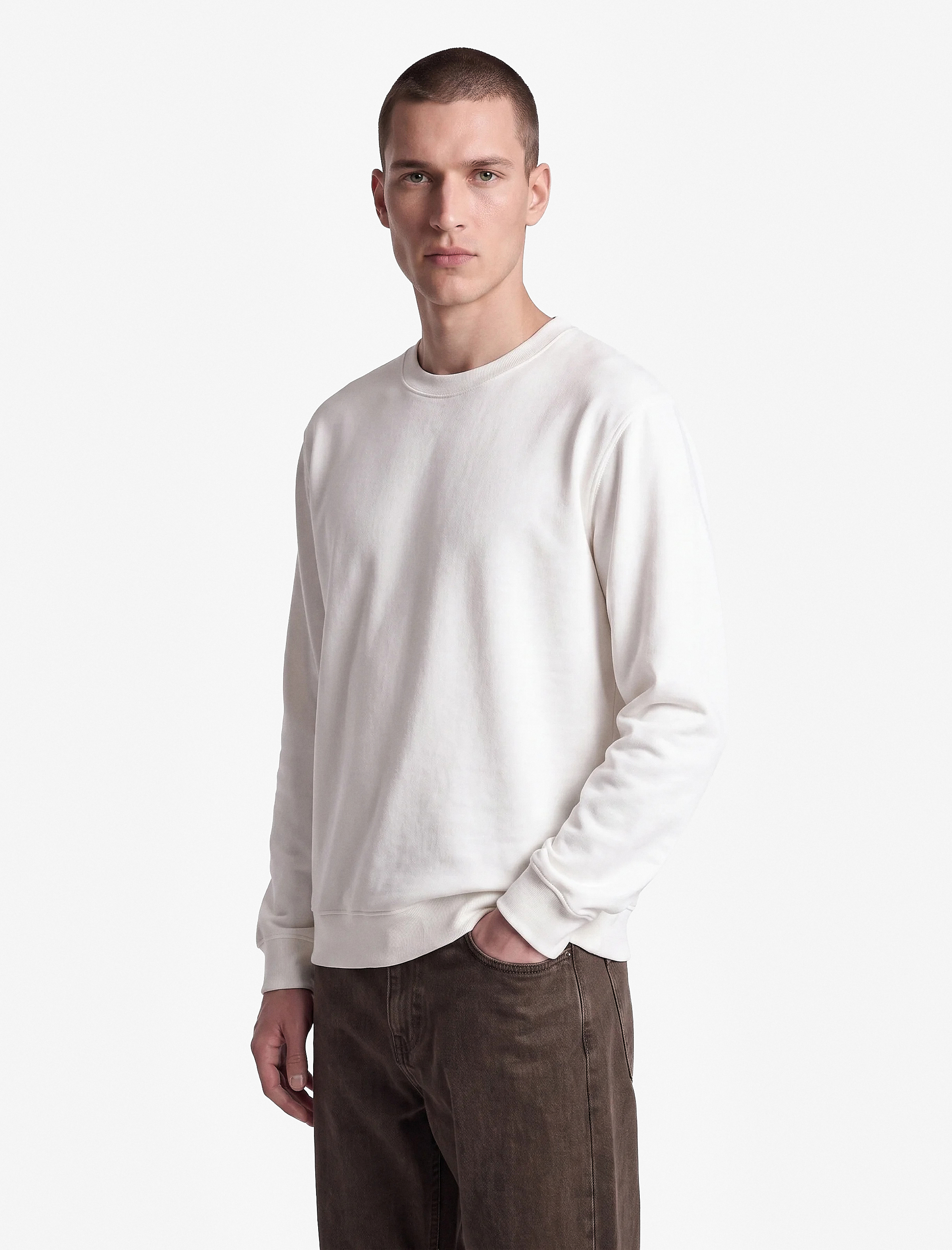Koton Uzun Kollu Viskon Karışımlı Scuba Kumaş Bisiklet Yaka Basic Sweatshirt görsel 2