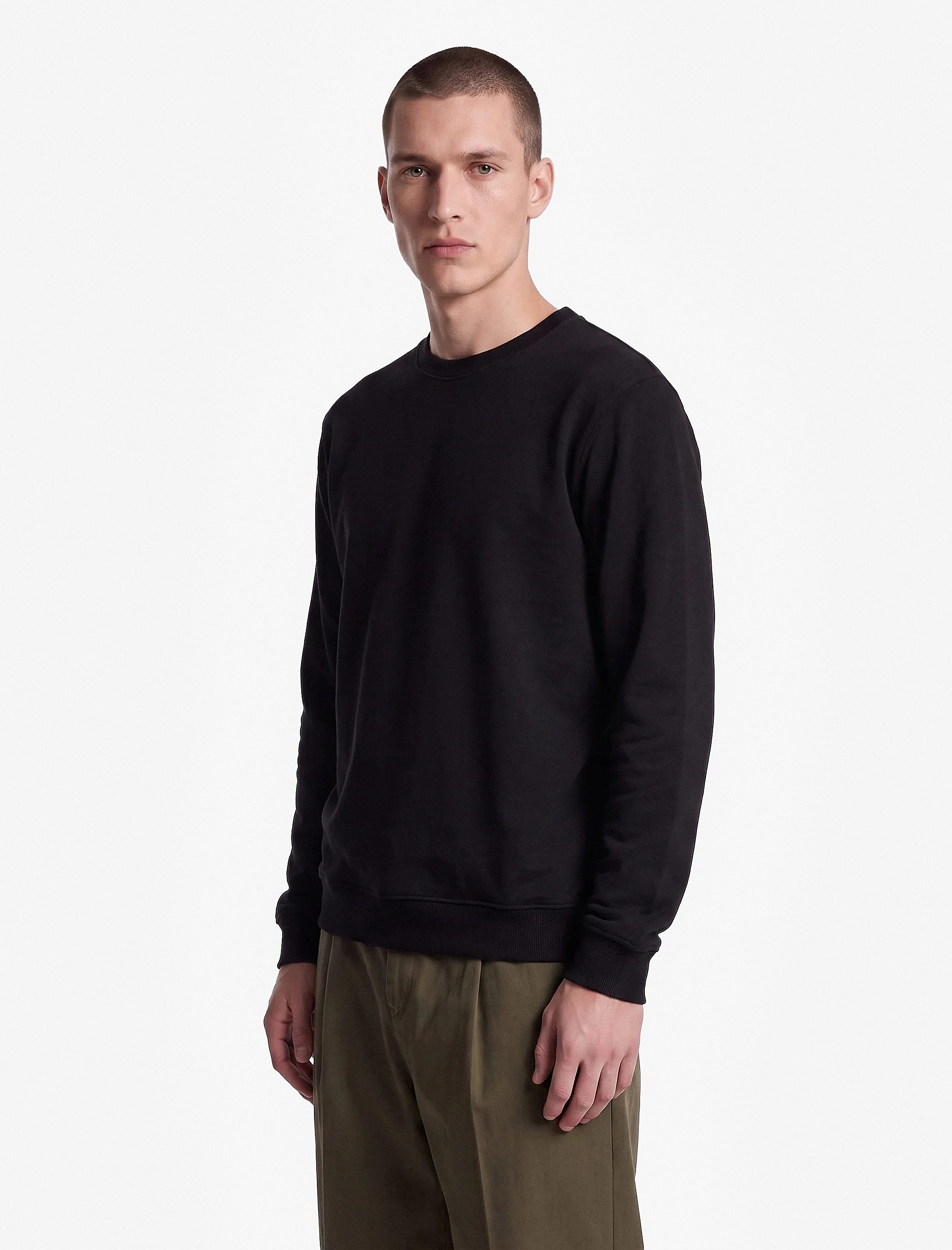 Koton Uzun Kollu Viskon Karışımlı Scuba Kumaş Bisiklet Yaka Basic Sweatshirt görsel 2