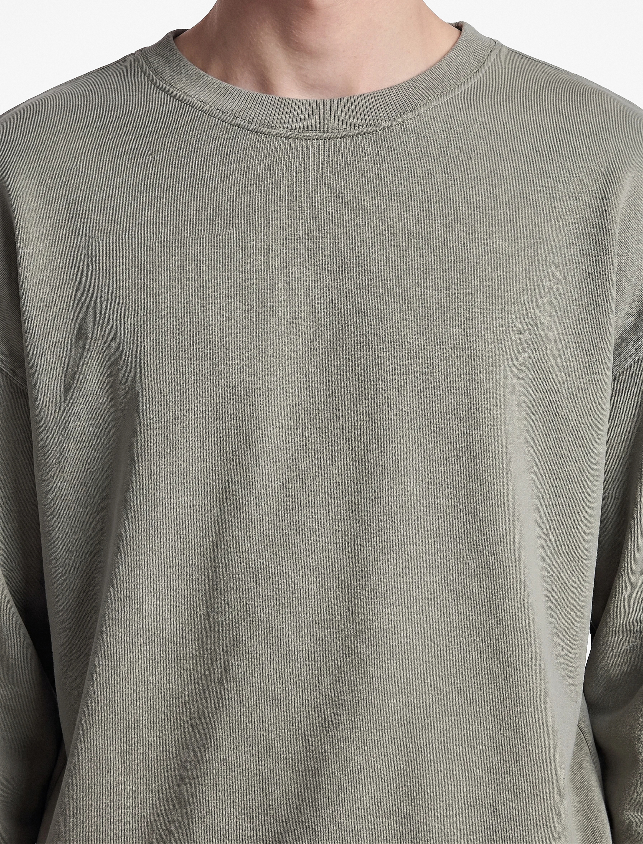Koton Uzun Kollu Üç İplik Yıkamalı Rahat Kalıp Pamuklu Bisiklet Yaka Sweatshirt görsel 4