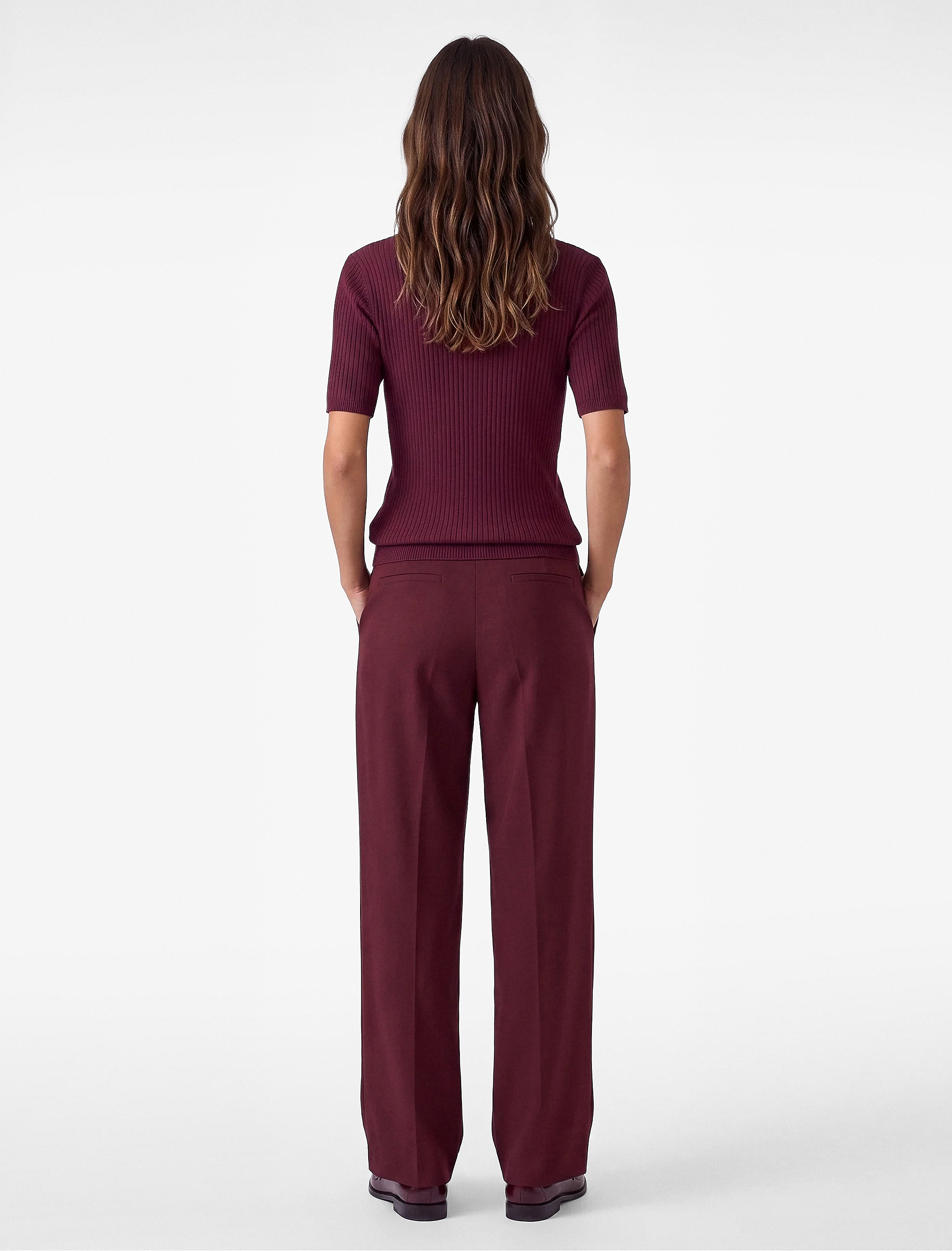   Normal Bel Cepli Regular Fit Viskon Karışımlı Pileli Geniş Paça Pantolon
