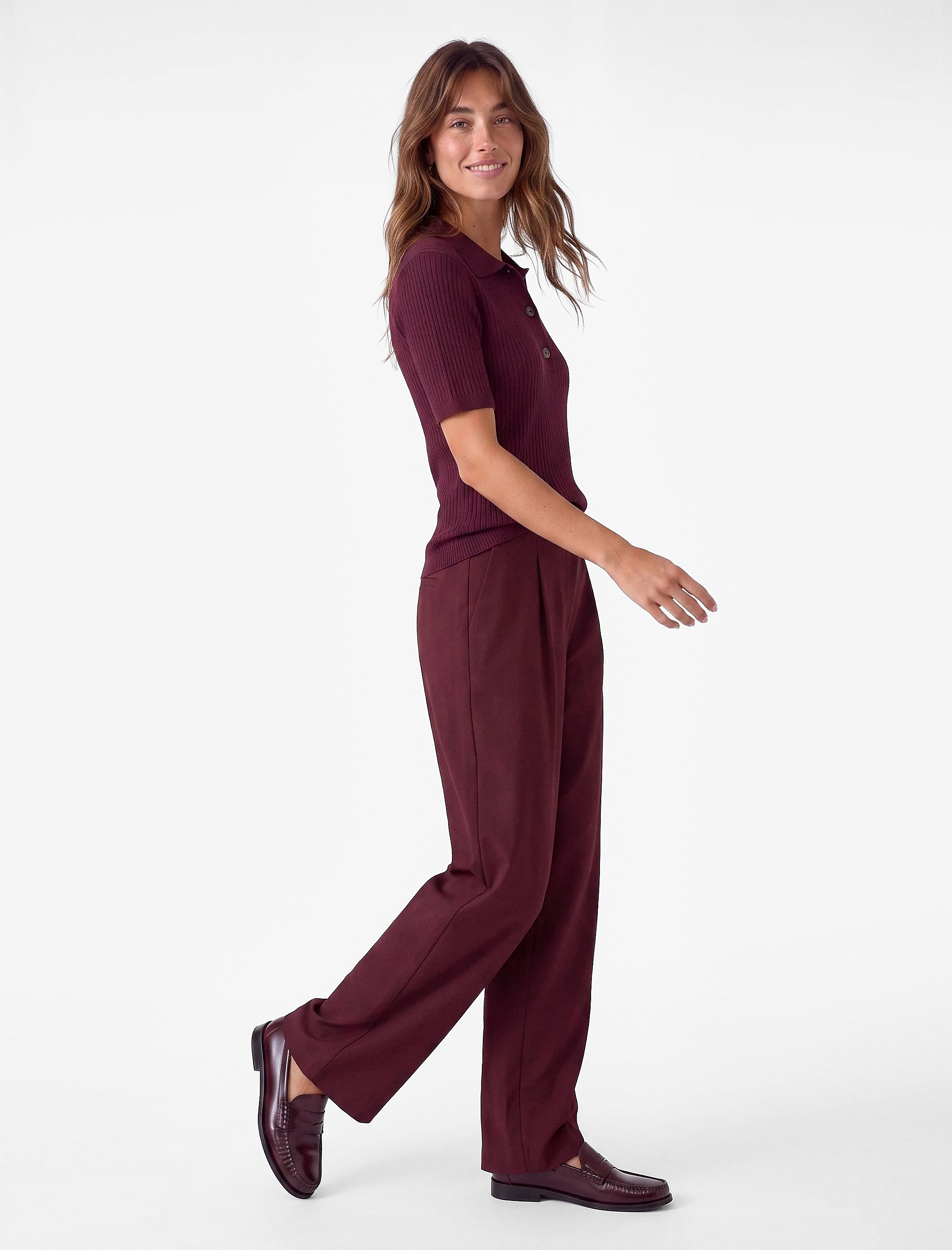  Normal Bel Cepli Regular Fit Viskon Karışımlı Pileli Geniş Paça Pantolon