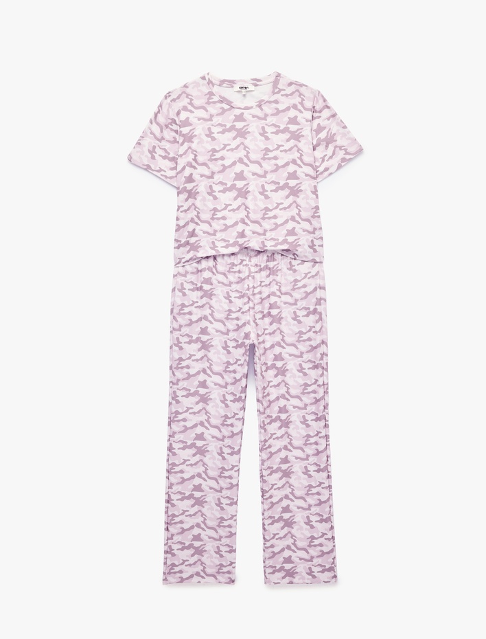  Kamuflaj Desenli Rahat Kesim Bisiklet Yaka Kısa Kollu Pijama Takımı