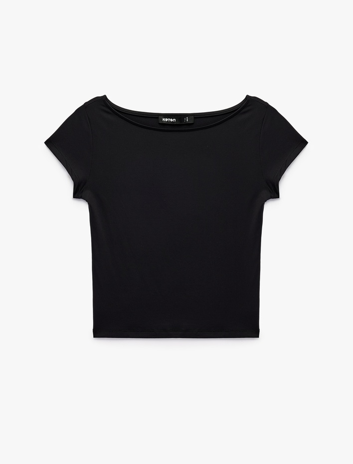  Slim Fit Kayık Yaka Kısa Kollu Basic Tişört