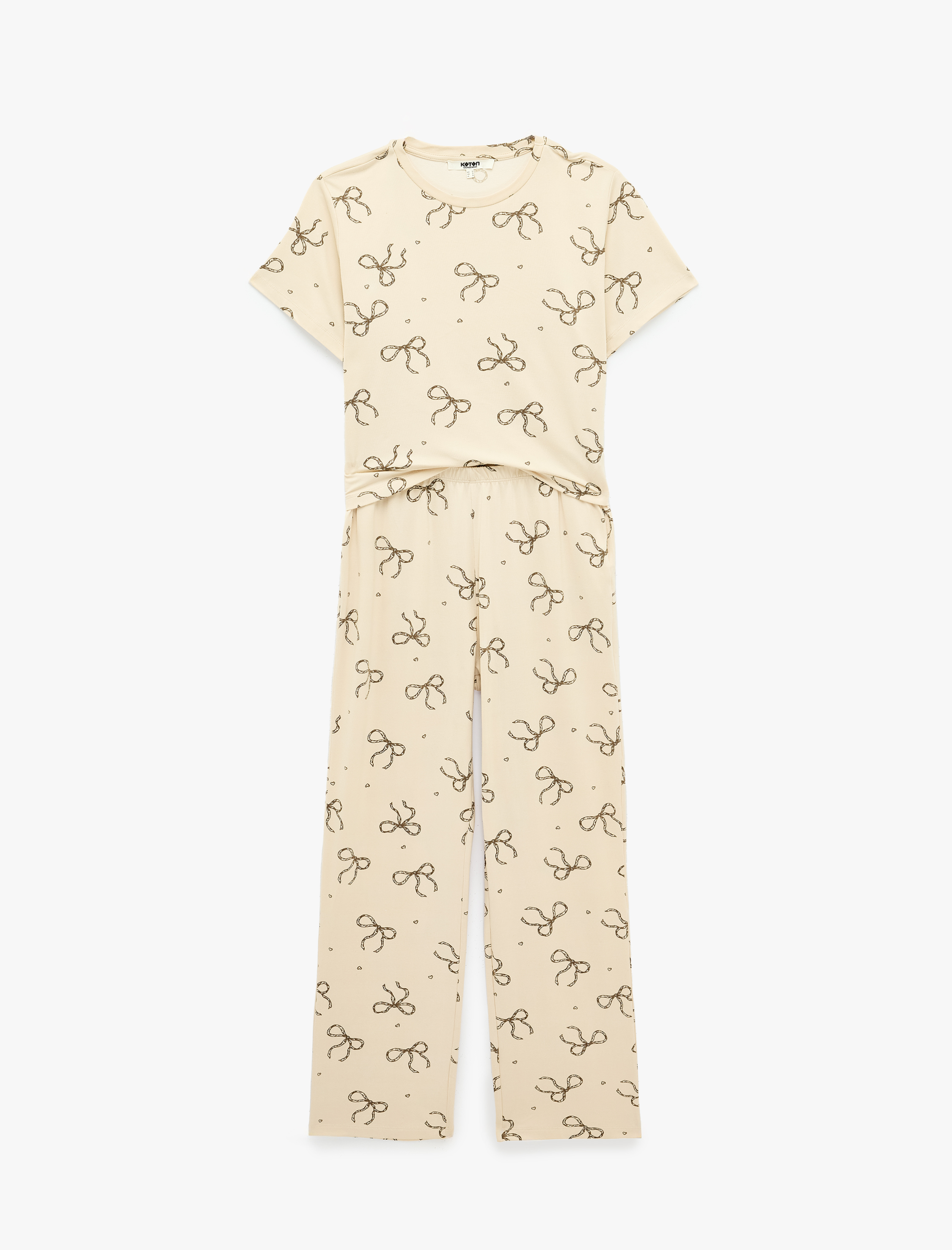   Fiyonk Desenli Rahat Kesim Bisiklet Yaka Kısa Kollu Pijama Takımı