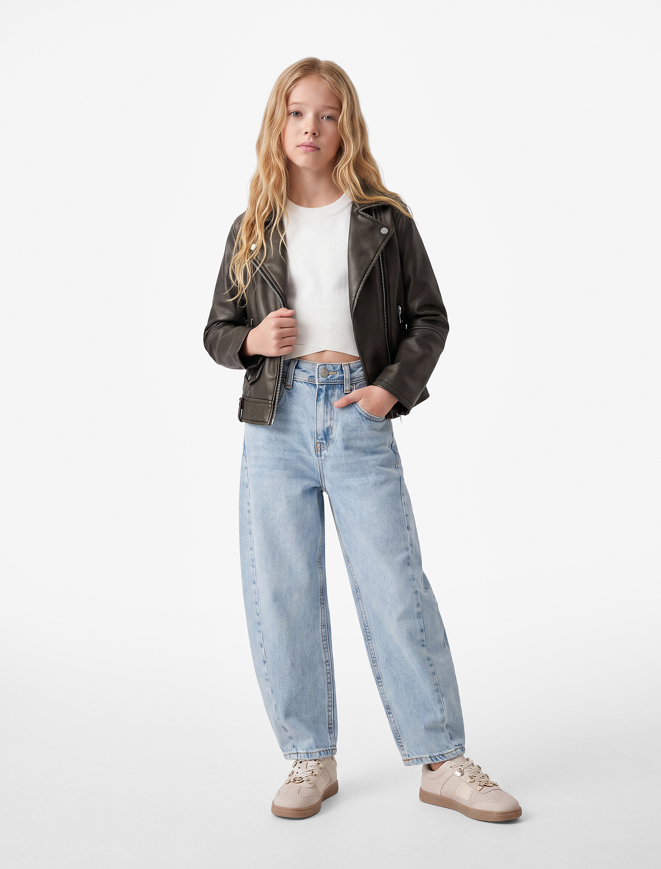  Kız Çocuk Barrel Denim Pantolon Cep Detaylı Bol Kesim Pamuklu