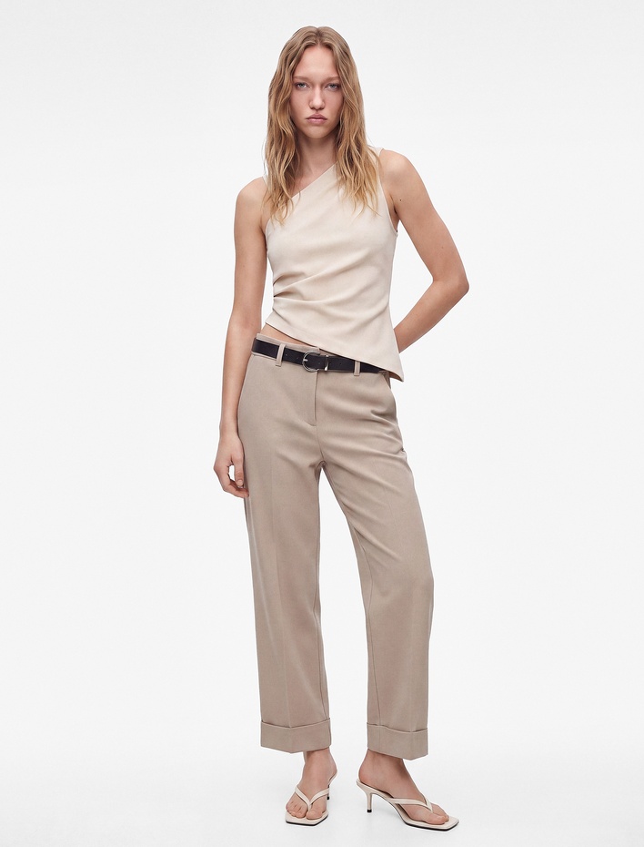  Asimetrik Yaka Kolsuz Slim Fit Drapeli Bluz