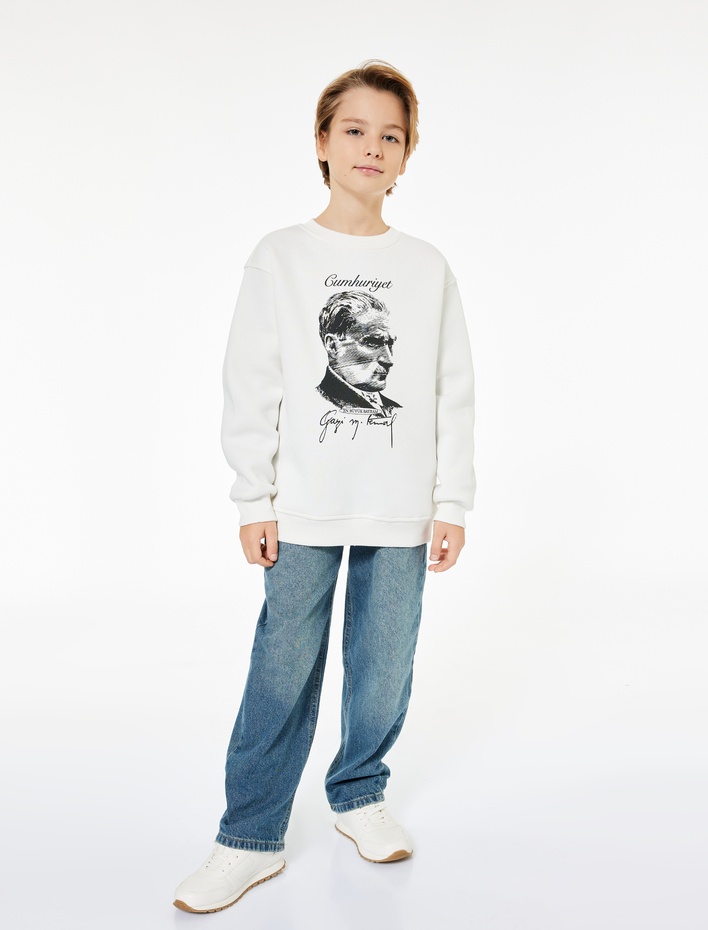 Erkek Çocuk Uzun Kollu Bisiklet Yaka Atatürk Baskılı Şardonlu Oversize Sweatshirt