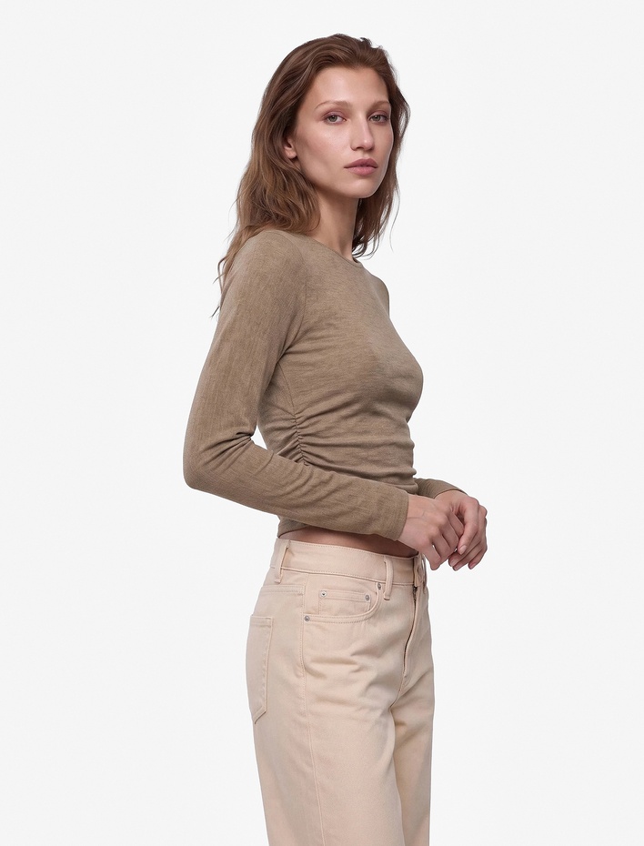  Slim Fit Büzgülü Uzun Kollu Bisiklet Yaka Tişört