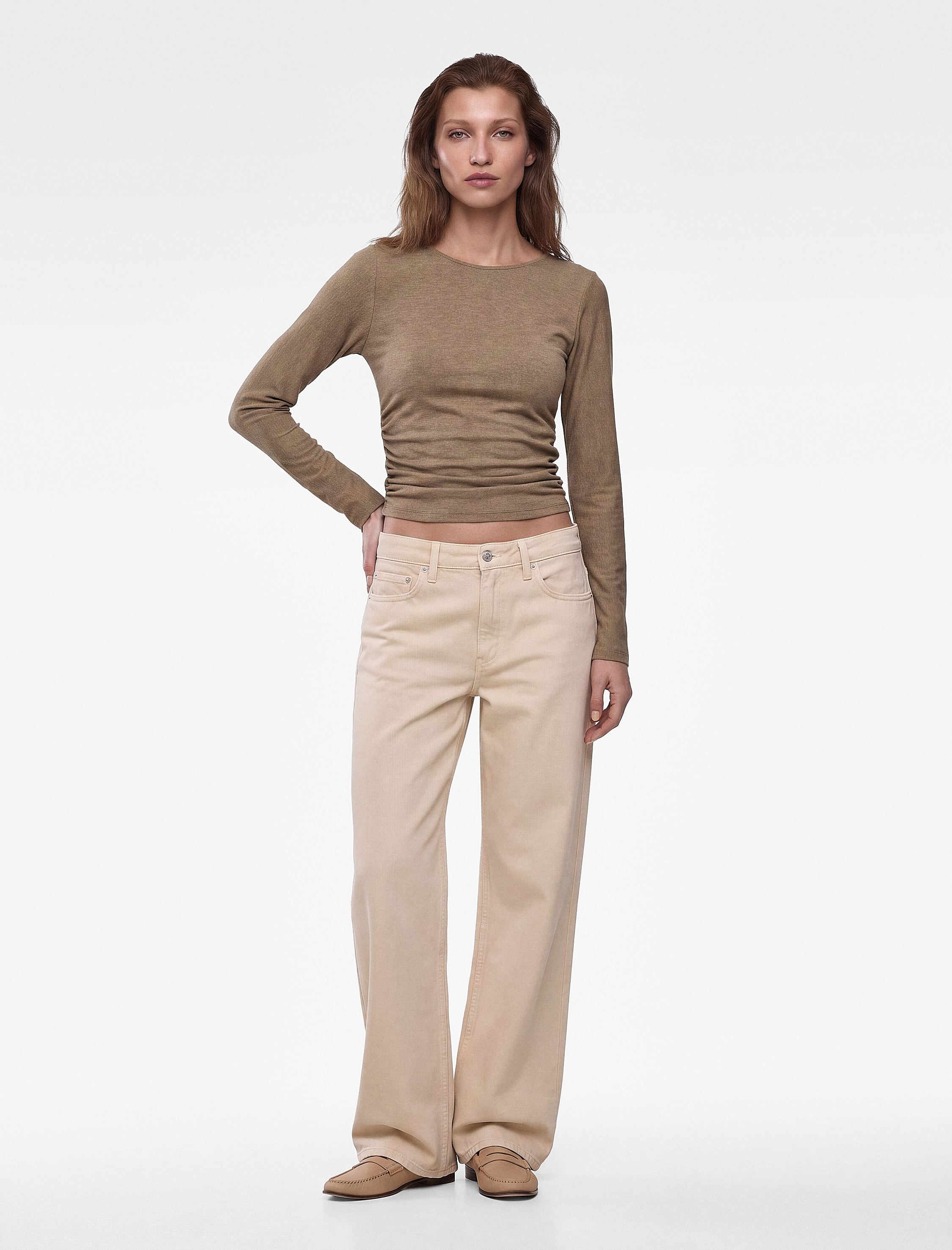 Koton Slim Fit Büzgülü Uzun Kollu Bisiklet Yaka Tişört