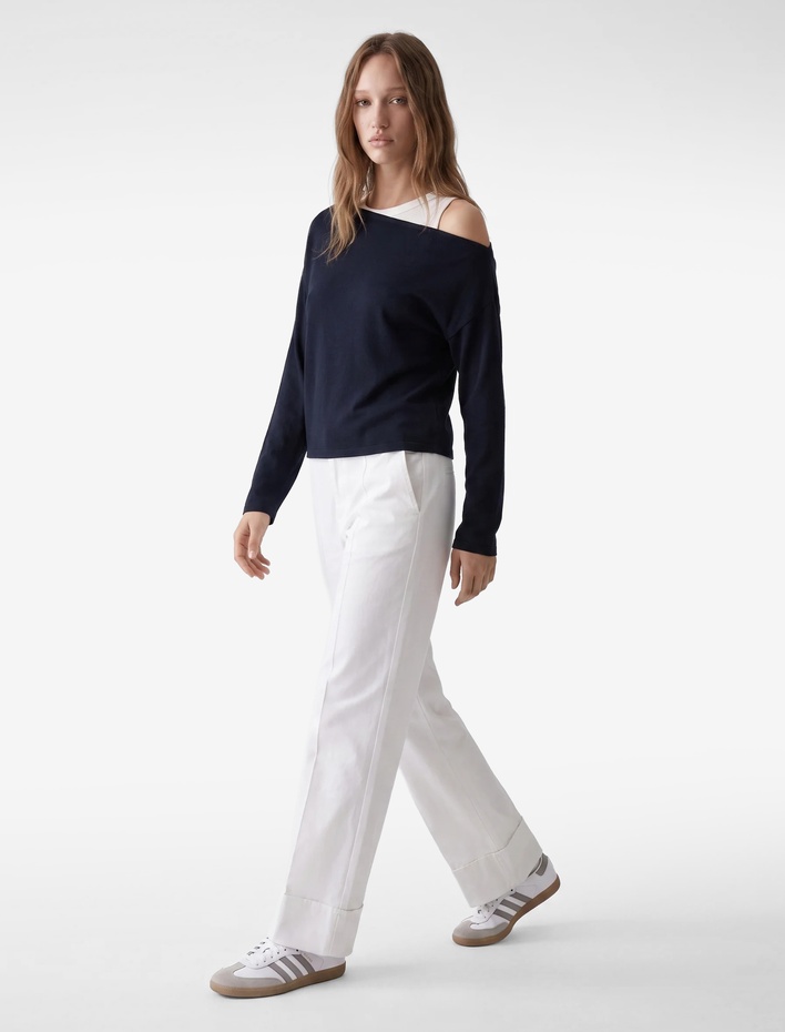  Slim Fit Viskon Karışımlı Asimetrik Yaka Uzun Kollu Katmanlı Tişört