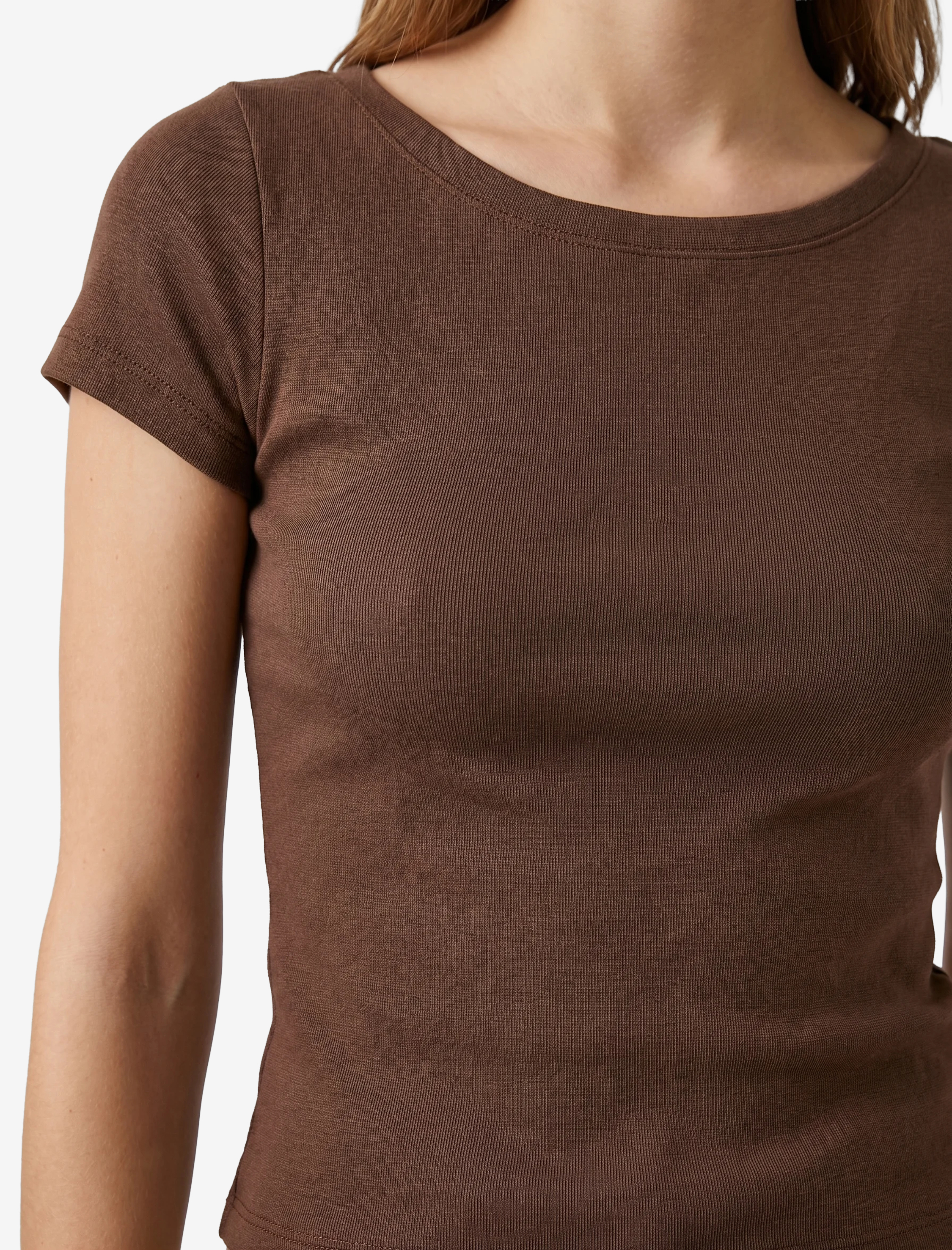   Pamuklu Slim Fit Kayık Yaka Kısa Kollu Basic Tişört