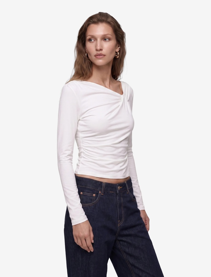  Slim Fit Uzun Kollu Asimetrik Yaka Büzgülü Bluz