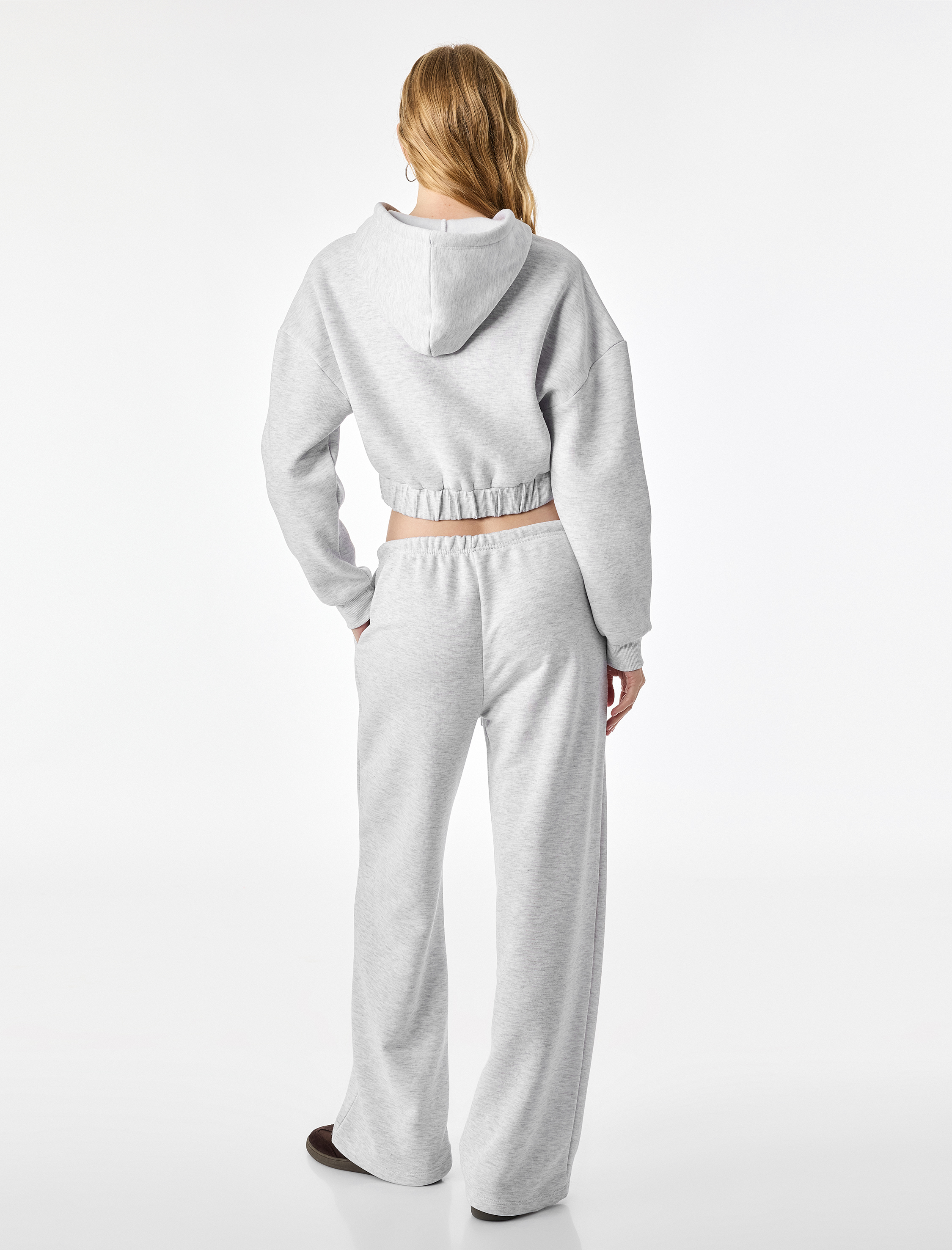   Şardonlu Uzun Kollu Kapüşonlu Korse Detaylı Fermuarlı Crop Sweatshirt