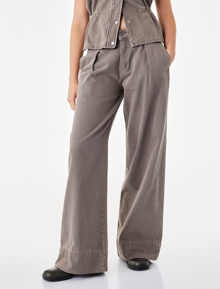  Pileli Pamuklu Normal Bel Cep Detaylı Geniş Paça Pantolon -  Wide Leg Jeans