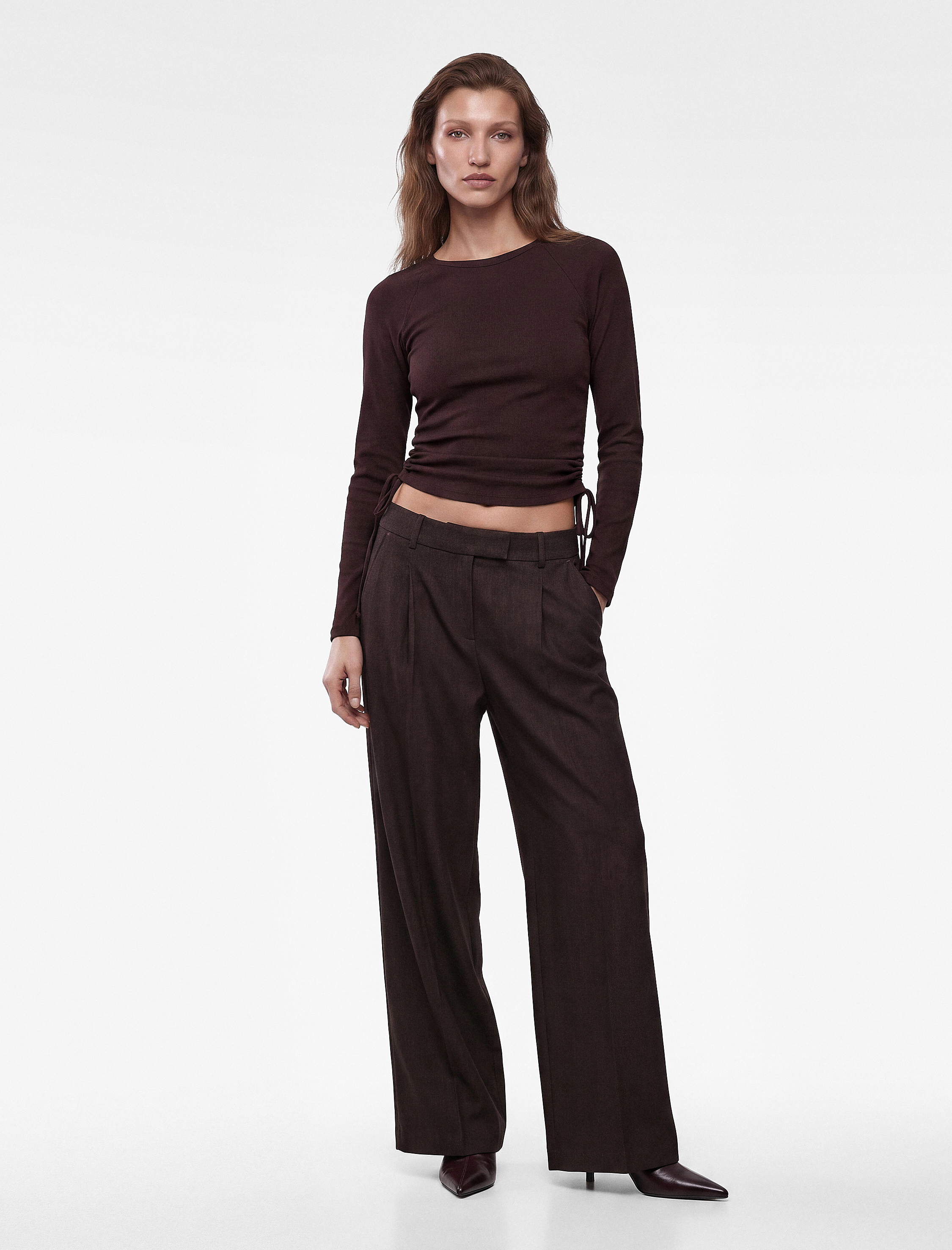 Koton Pamuklu Slim Fit Uzun Kollu Bisiklet Yaka Yanları Büzgülü Bağlamalı Tişört