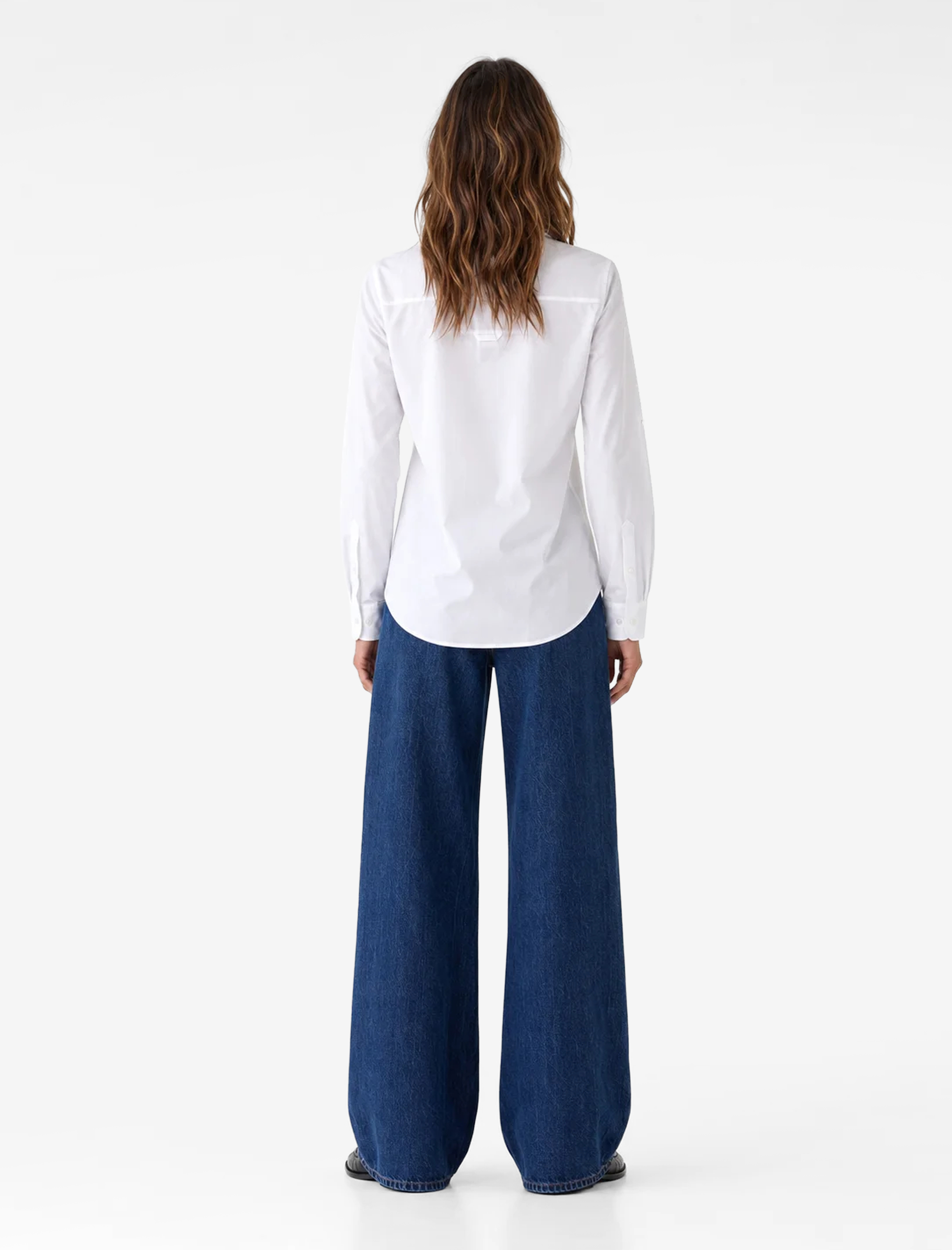   Pamuklu Slim Fit Nakış Detaylı Uzun Kollu Poplin Gömlek