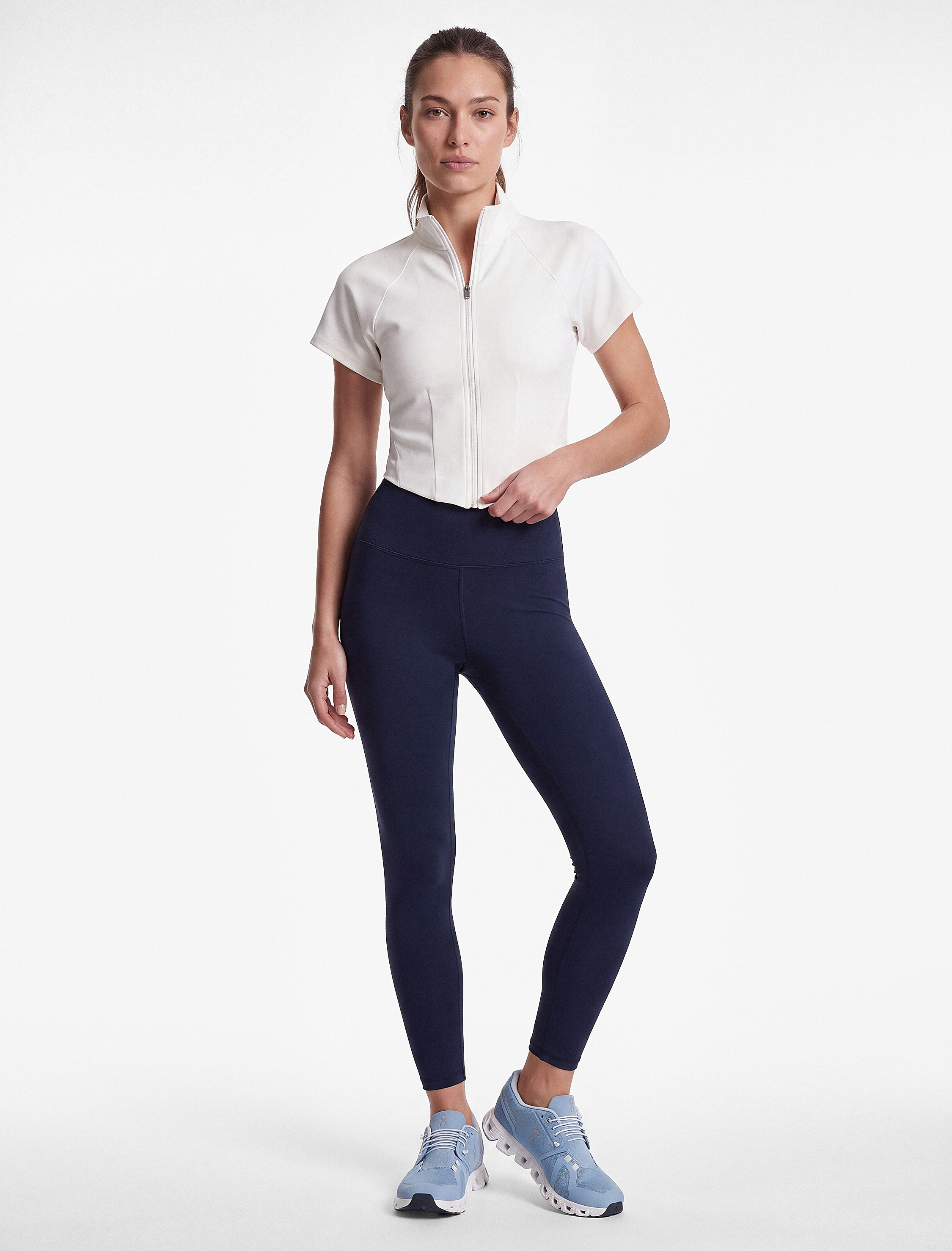   Slim Fit Dik Yaka Reglan Kollu Fermuarlı Spor Tişört