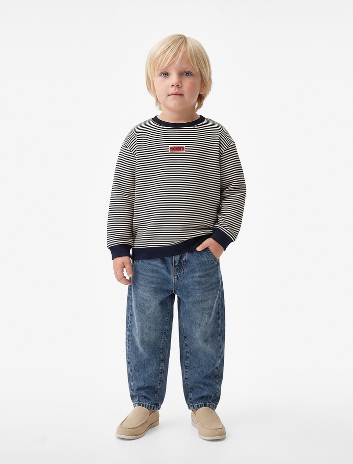 Erkek Bebek Etiket Detaylı Şardonlu Bisiklet Yaka Uzun Kollu Oversize Çizgili Sweatshirt