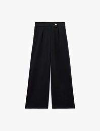Modal Kumaş Pile Detaylı Yan Cepli Straight Fit Pantolon