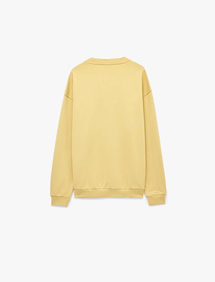  Rahat Kalıp Uzun Kollu Üç İplik Bisiklet Yaka Pamuklu Baskılı Sweatshirt