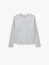 Regular Fit Uzun Kollu Bisiklet Yaka Basic Sweatshirt