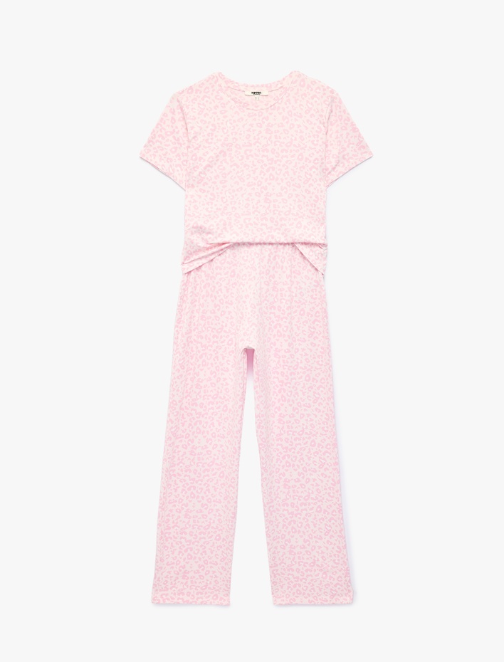  Rahat Kesim Leopar Desenli Bisiklet Yaka Kısa Kollu Pijama Takımı