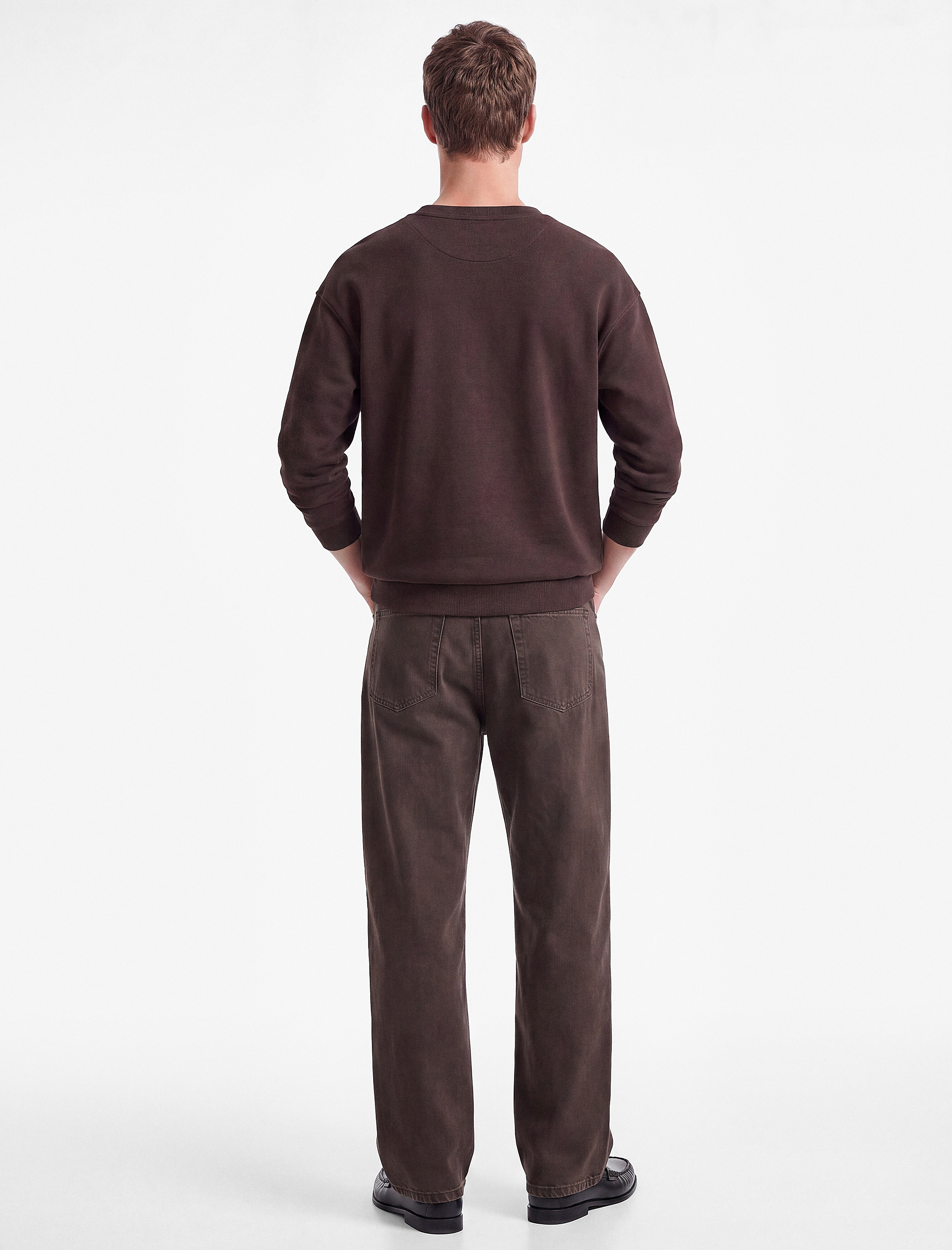   Uzun Kollu Üç İplik Şardonlu Düğme Detaylı Henley Yaka Sweatshirt