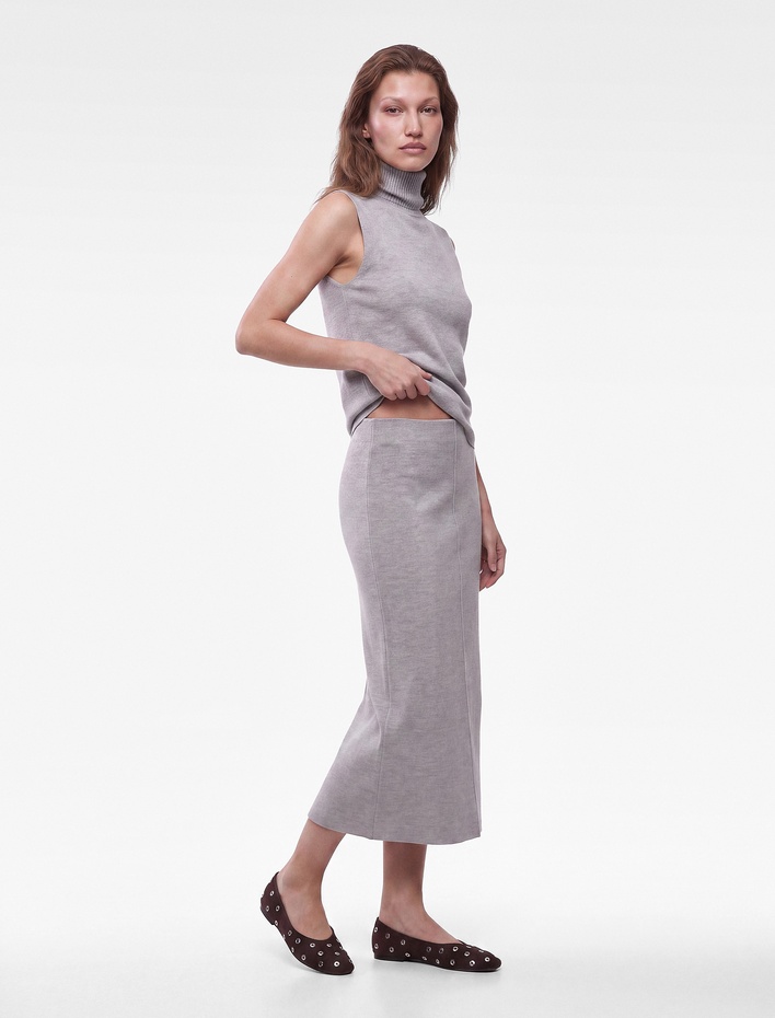  Slim Fit Dikiş Detaylı Midi Boy Kalem Etek