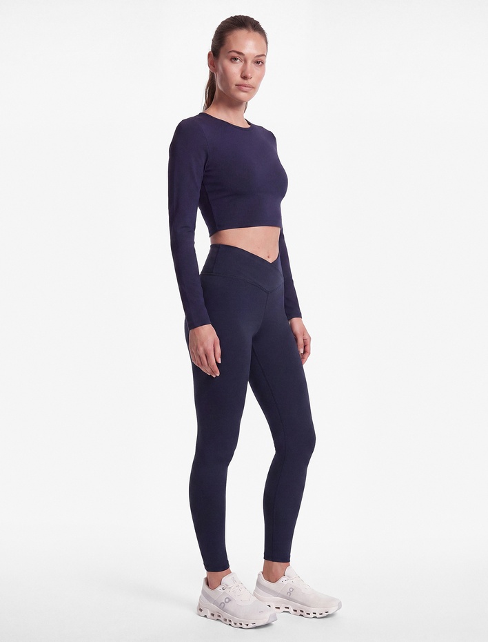  Slim Fit Uzun Kollu Bisiklet Yaka Crop Spor Tişört