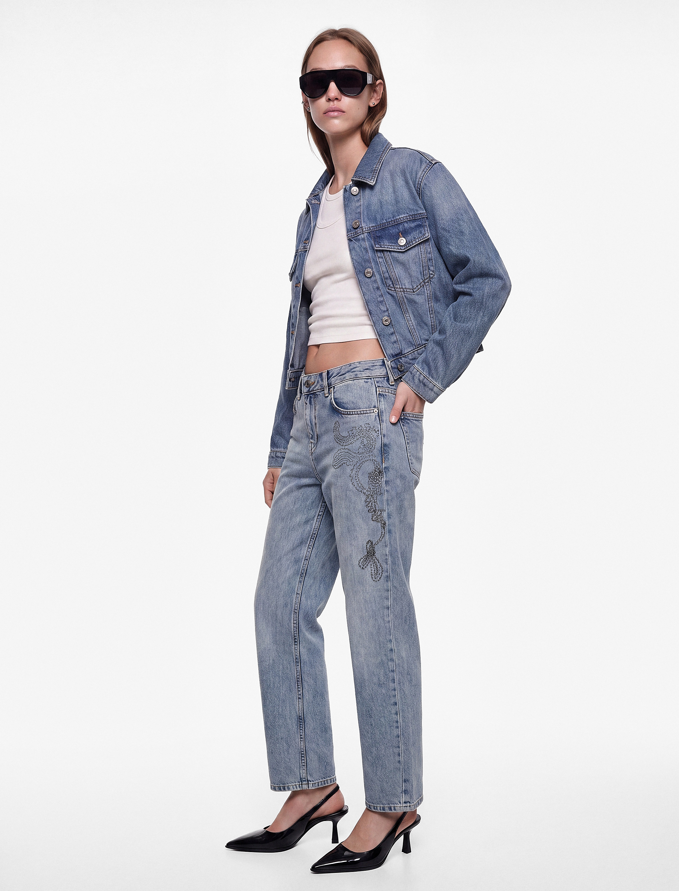Koton Taş Detaylı Düğmeli Yıkamalı Pamuklu Cepli Normal Bel Baggy Denim Pantolon - Baggy Jeans görsel 2