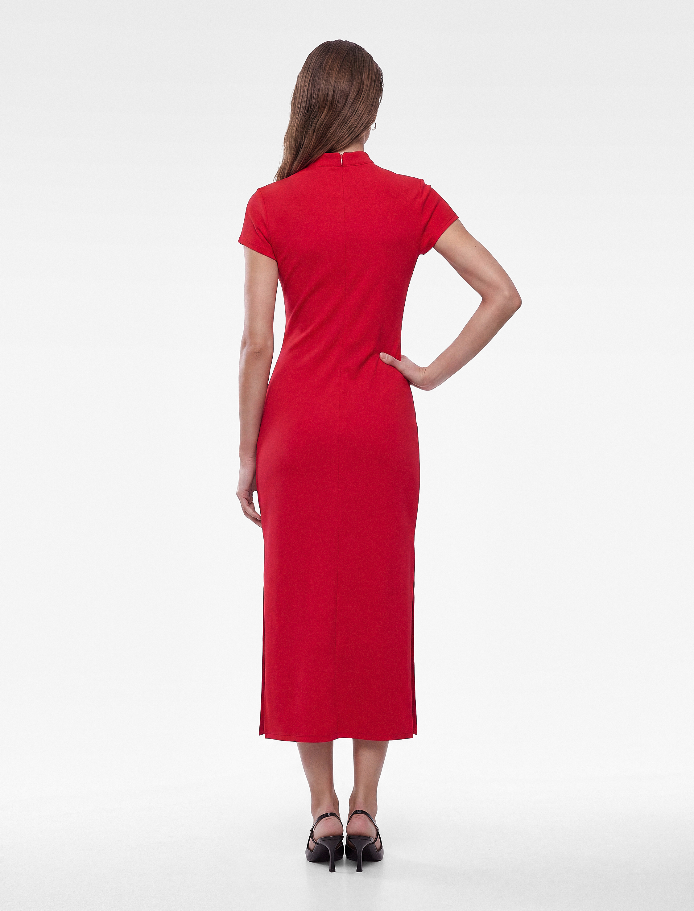   Krep Kumaş Mandarin Qipao Yaka Kısa Kollu Düğmeli Bodycon Midi Elbise