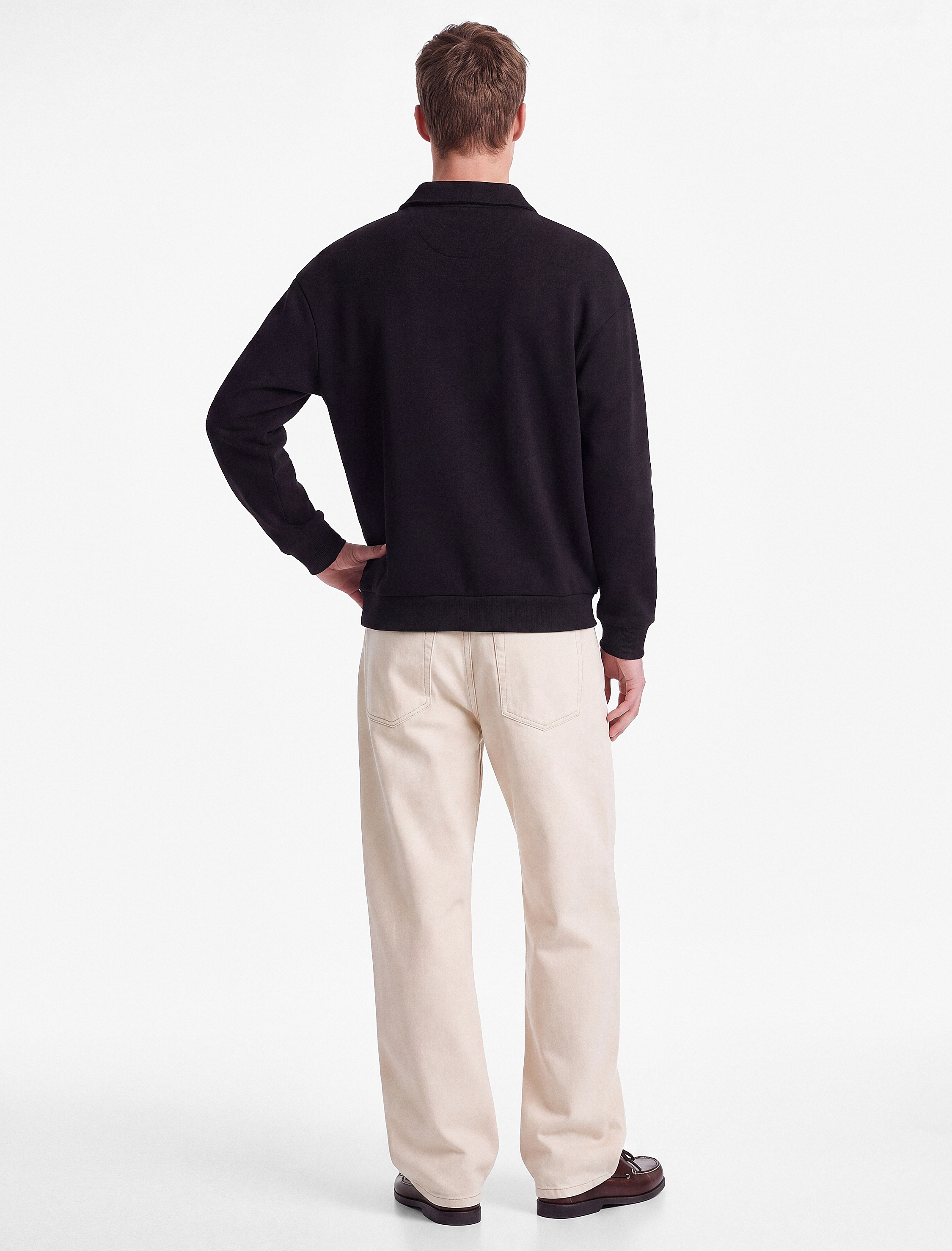   Kanguru Cepli Üç İplik Şardonlu Rahat Kalıp Çıtçıt Düğmeli Dik Yaka Sweatshirt