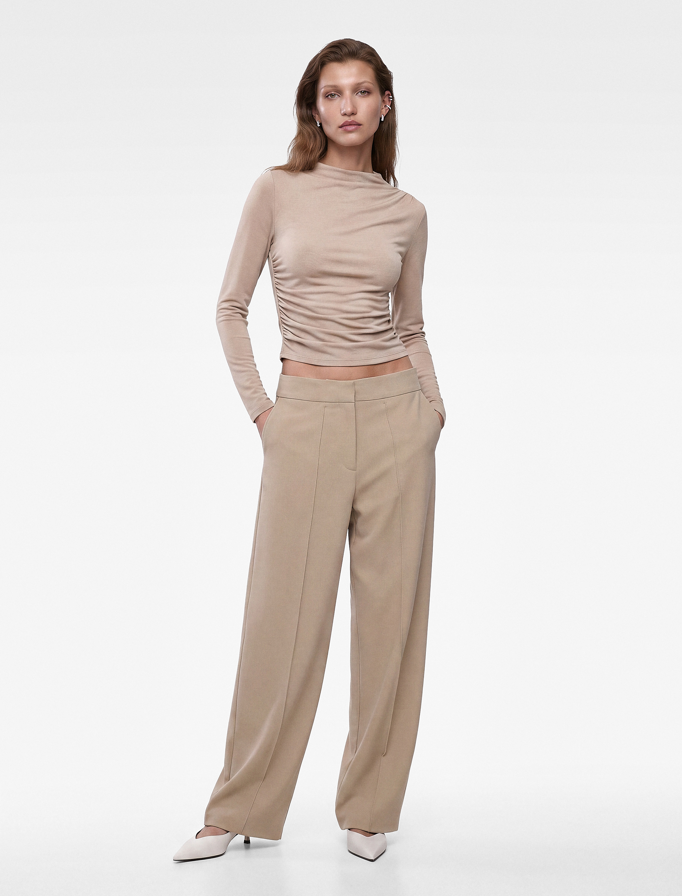   Drapeli Slim Fit Dik Yaka Uzun Kollu Bluz
