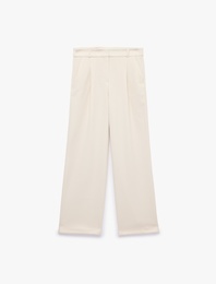 Yüksek Bel Cepli Regular Fit Geniş Paça Kumaş Pantolon