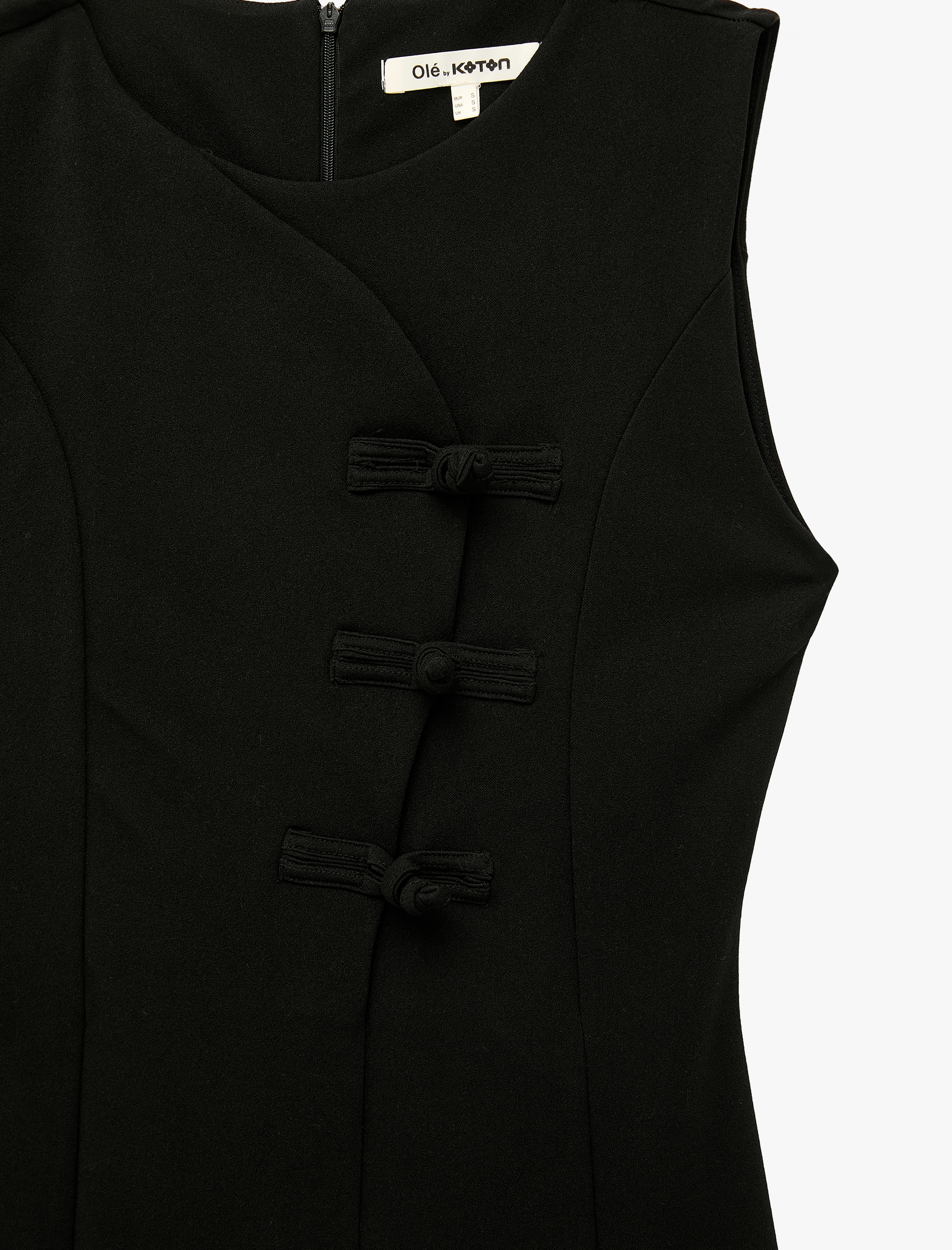   Slim Fit Düğmeli Kurbağa Kapama Bisiklet Yaka Kolsuz Krep Mini Elbise